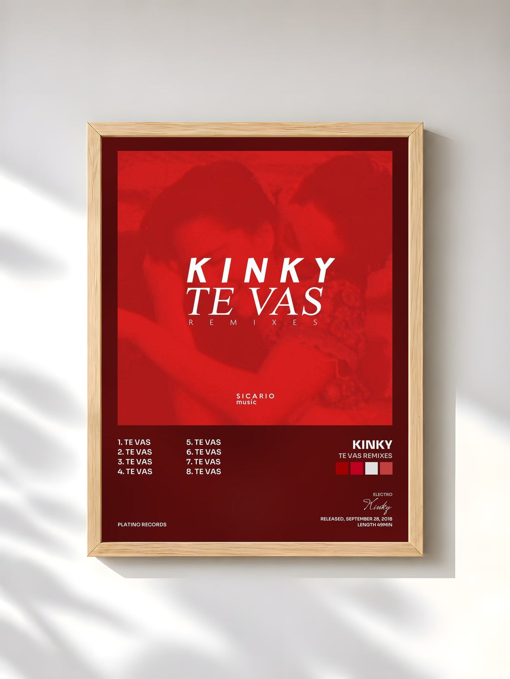#bois Tableau de l'album Te Vas Remixes de Kinky, cadre en bois brut, imprimé et encadré en France