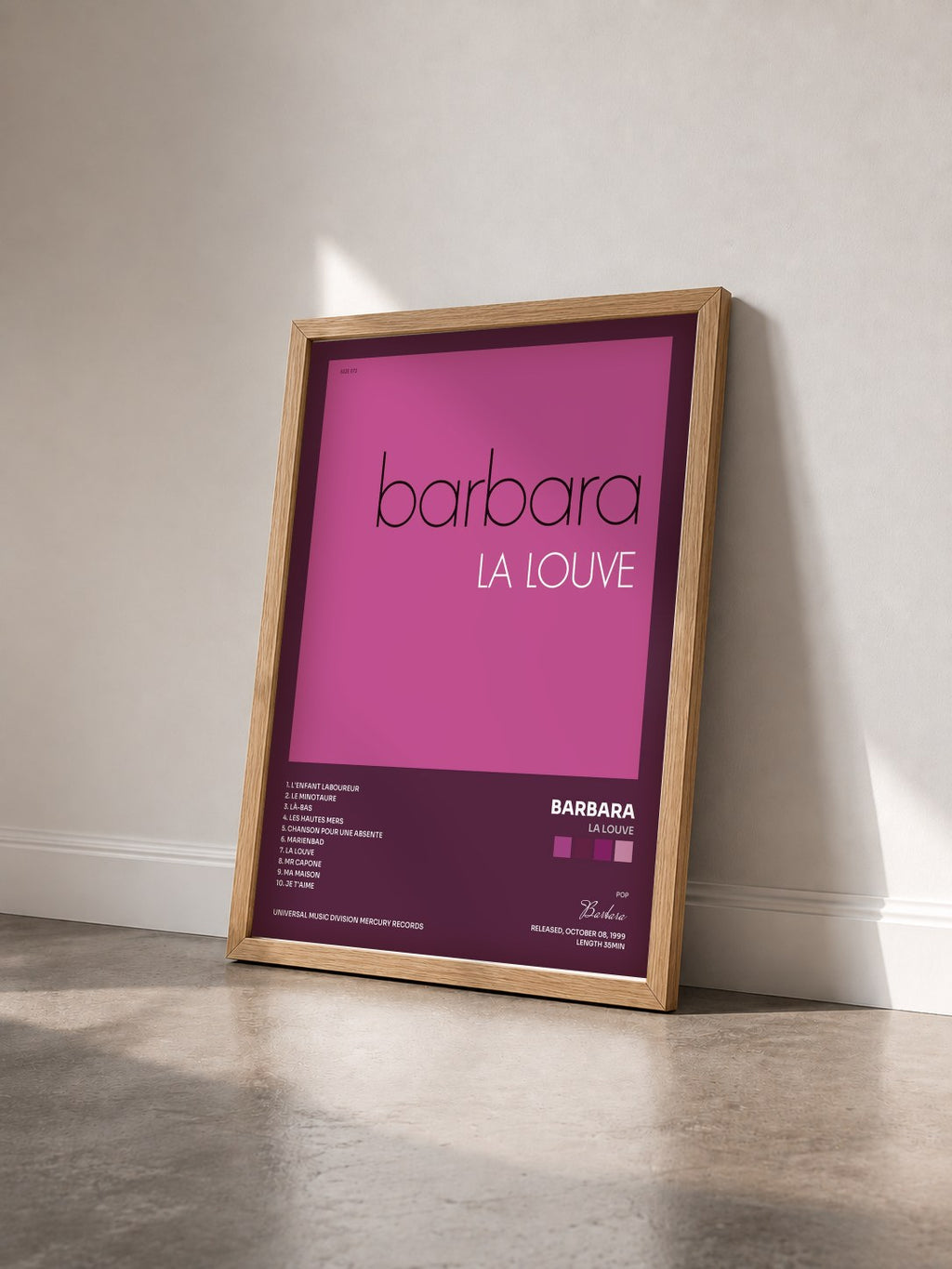 #bois Tableau de l'album La Louve de Barbara vu de trois quarts, cadre en bois brut