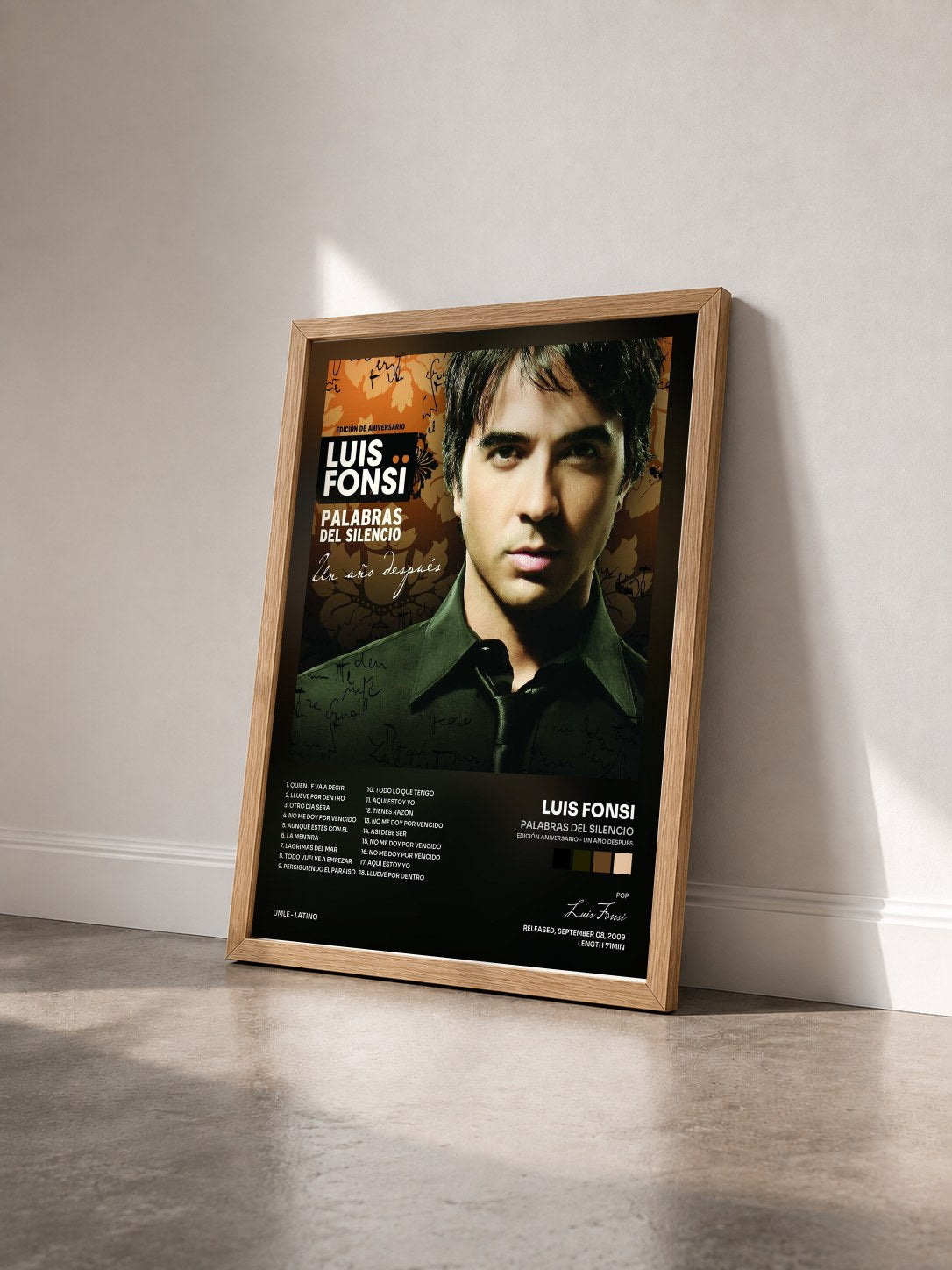 #bois Tableau de l'album Palabras Del Silencio (Edición Aniversario - Un Año Despues) de Luis Fonsi vu de trois quarts, cadre en bois brut