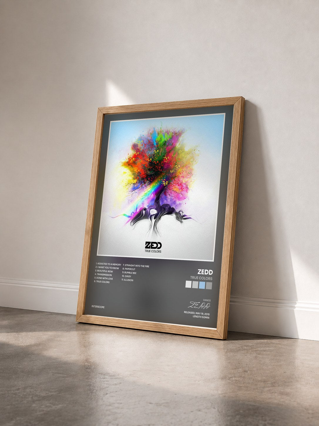 #bois Tableau de l'album True Colors de ZEDD vu de trois quarts, cadre en bois brut