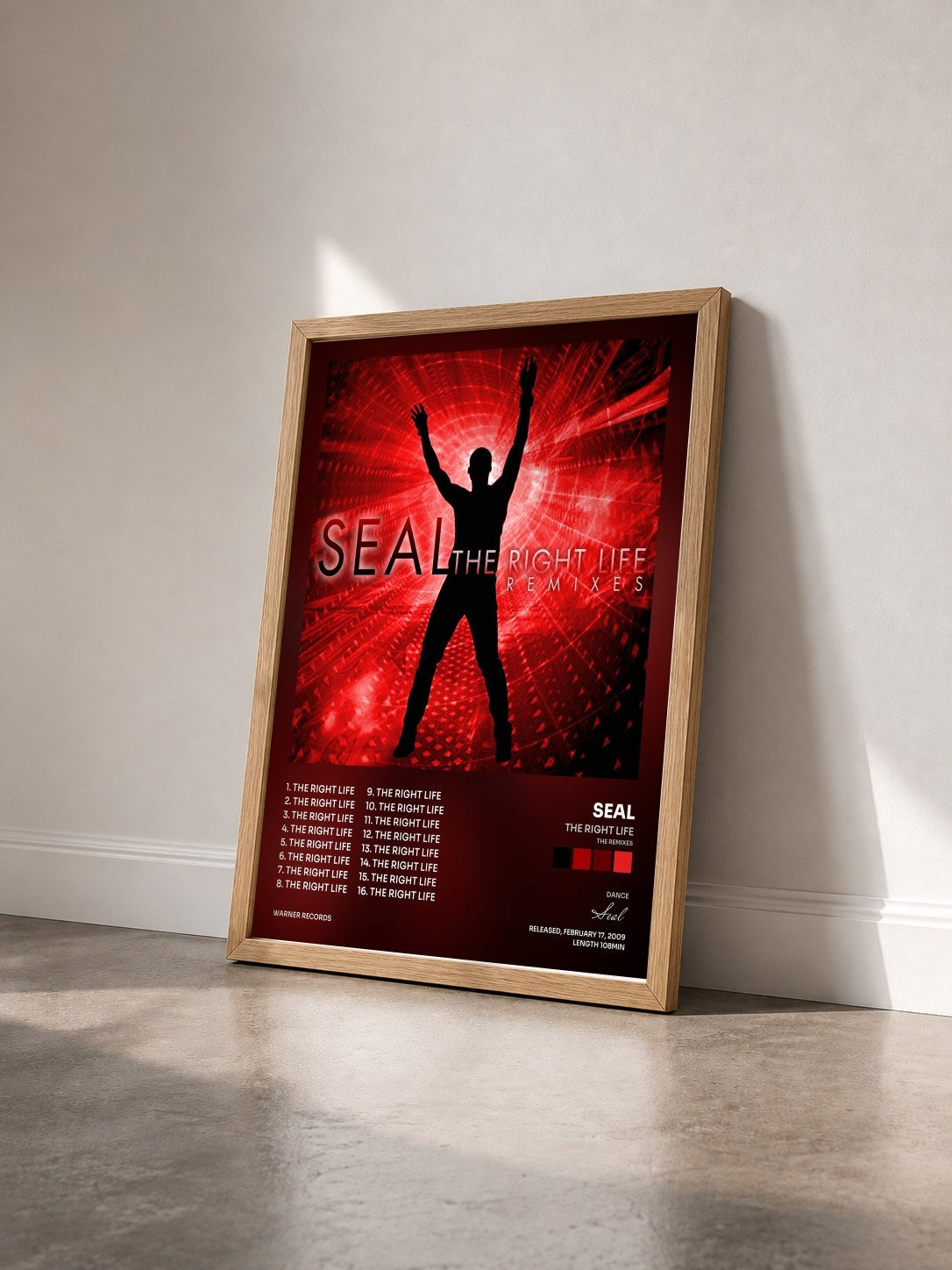 #bois Tableau de l'album The Right Life (The Remixes) de Seal vu de trois quarts, cadre en bois brut