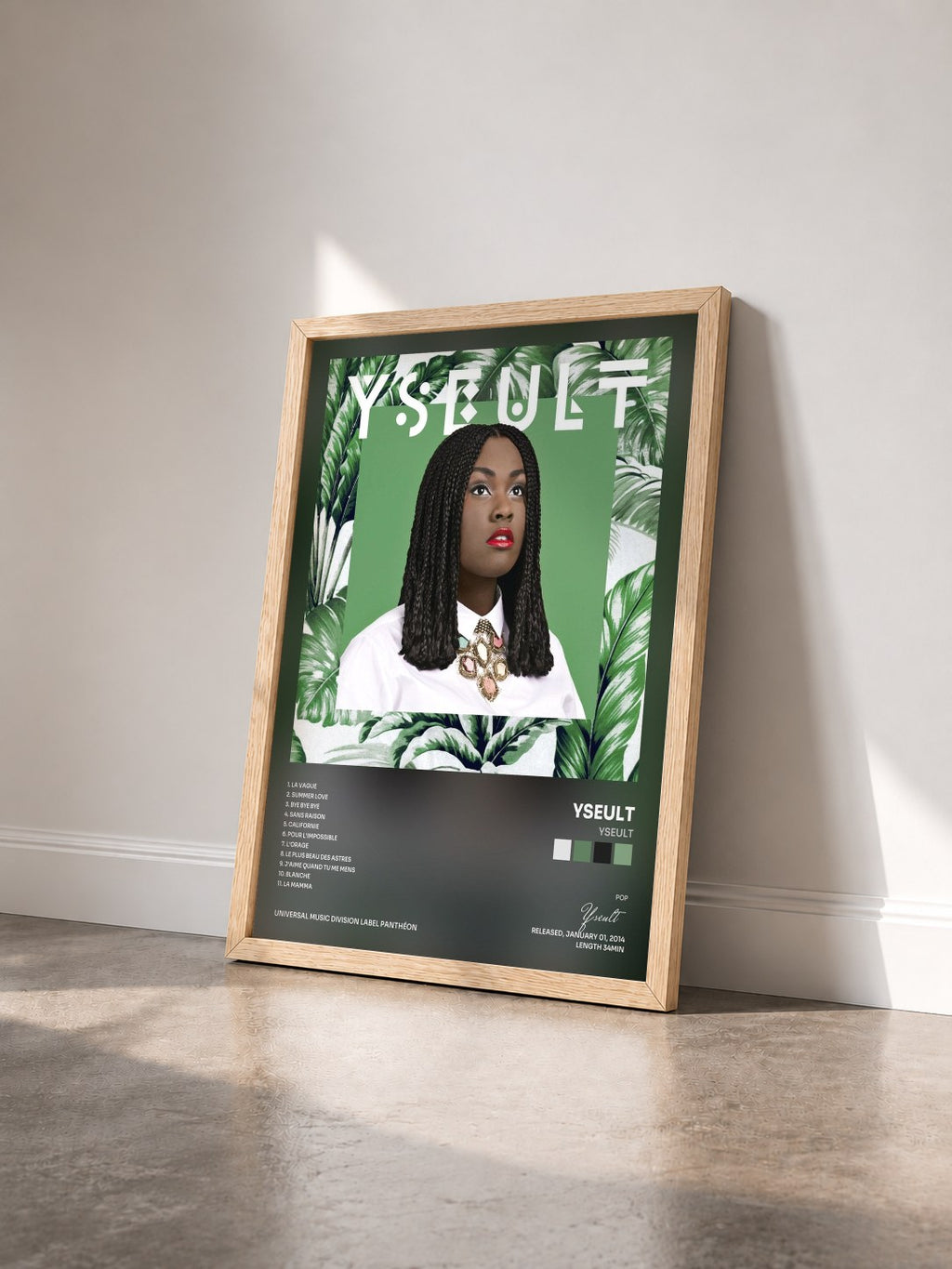 #bois Tableau de l'album Yseult de Yseult vu de trois quarts, cadre en bois brut