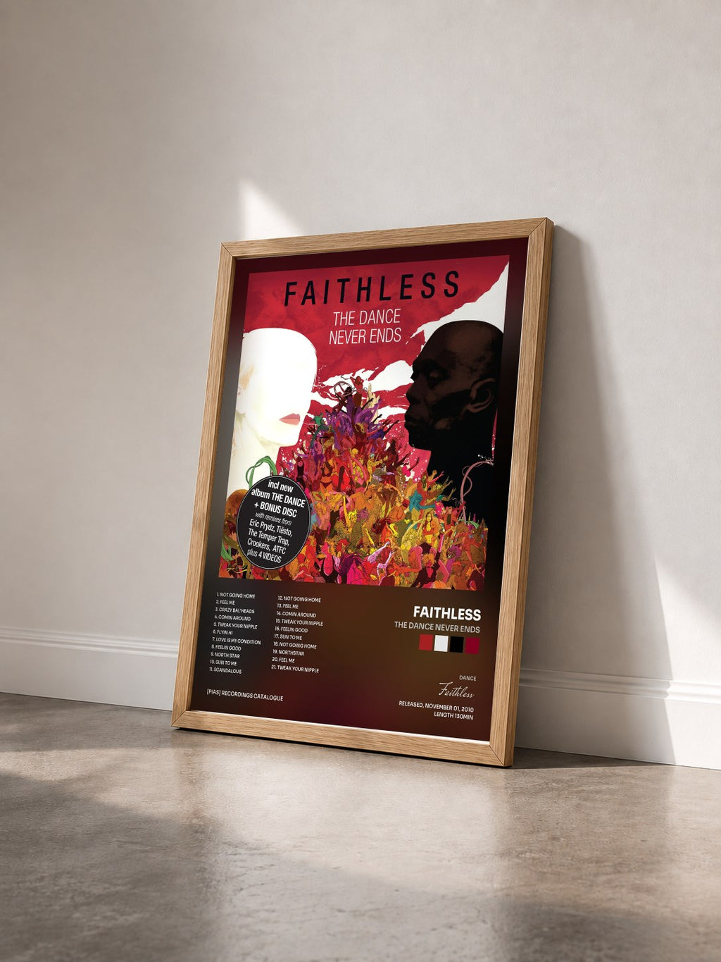 #bois Tableau de l'album The Dance Never Ends de Faithless vu de trois quarts, cadre en bois brut