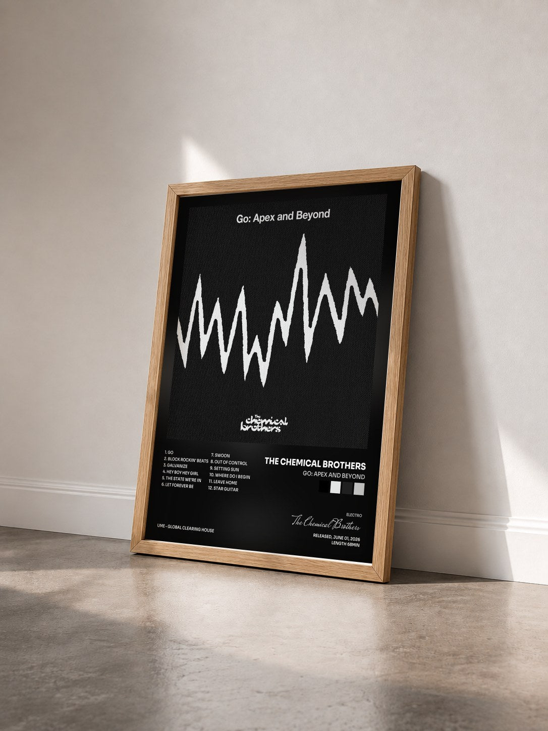 #bois Tableau de l'album Go: Apex And Beyond de The Chemical Brothers vu de trois quarts, cadre en bois brut