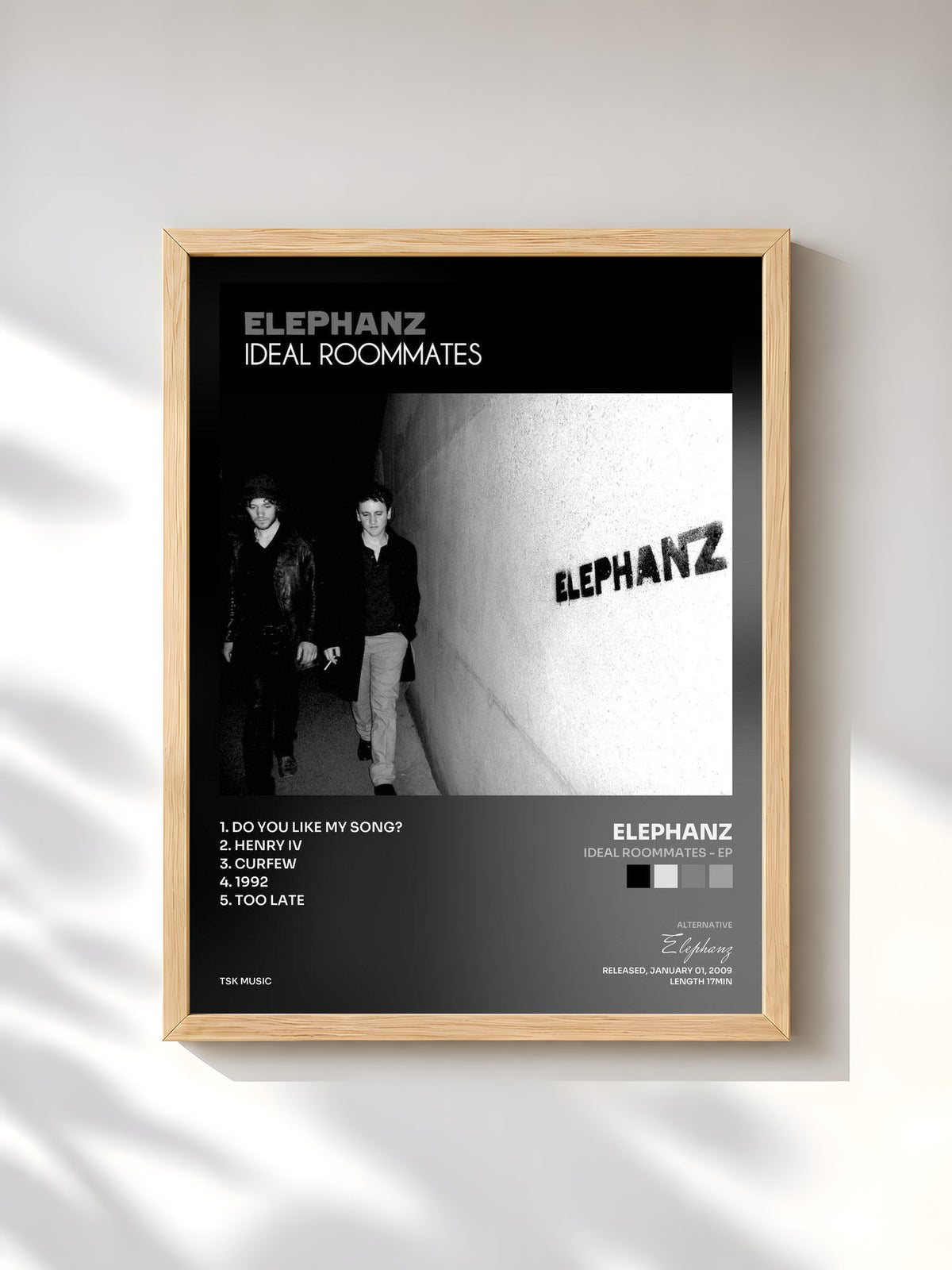 #bois Tableau de l'album Ideal Roommates - EP de Elephanz, cadre en bois brut, imprimé et encadré en France