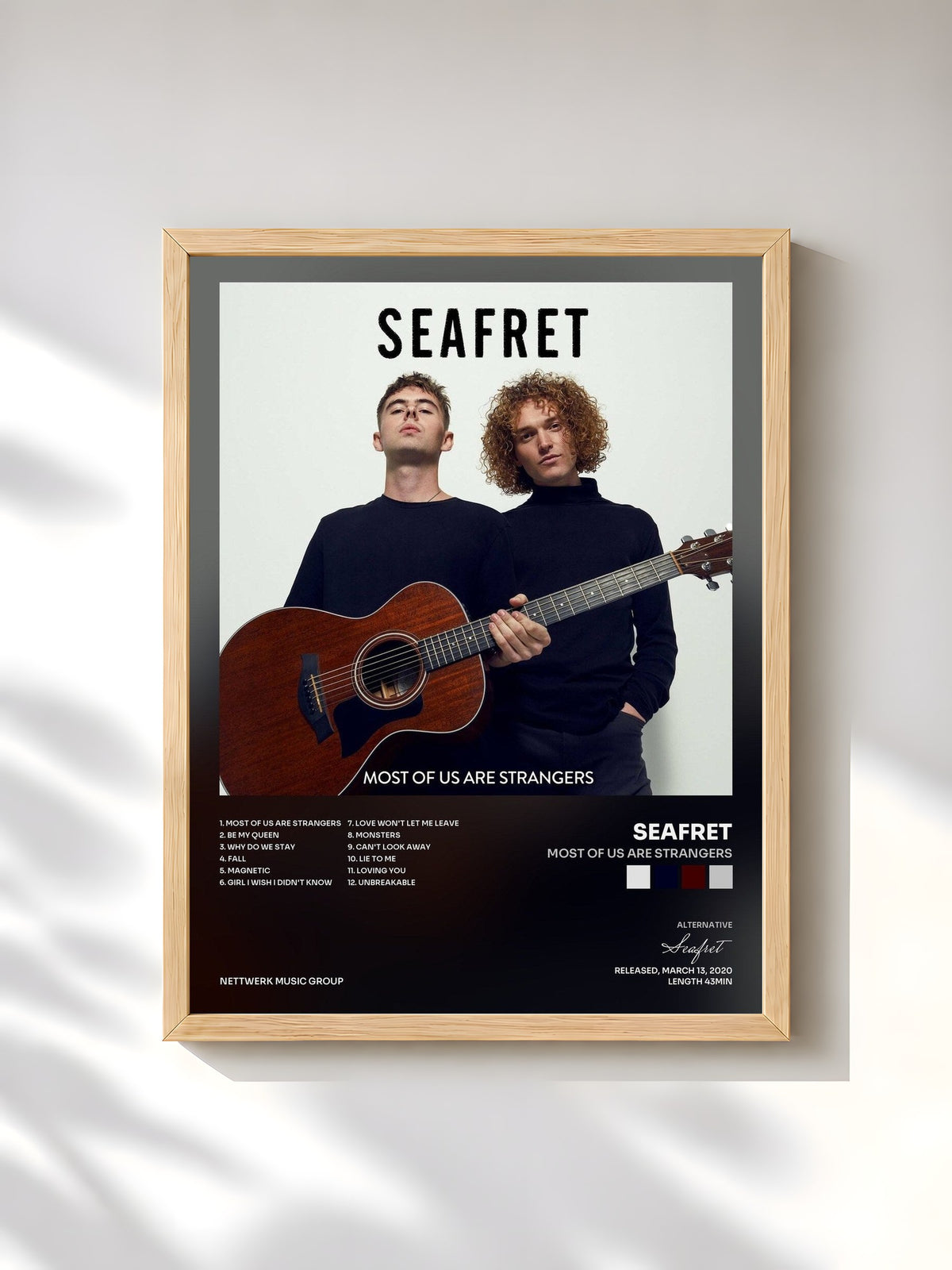 #bois Tableau de l'album Most of Us Are Strangers de Seafret, cadre en bois brut, imprimé et encadré en France
