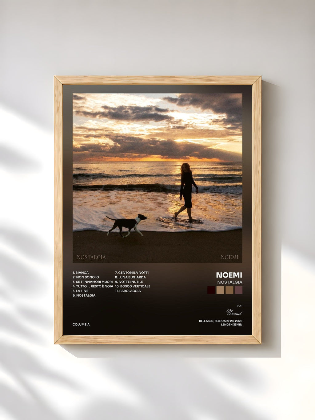 #bois Tableau de l'album Nostalgia de Noemi, cadre en bois brut, imprimé et encadré en France