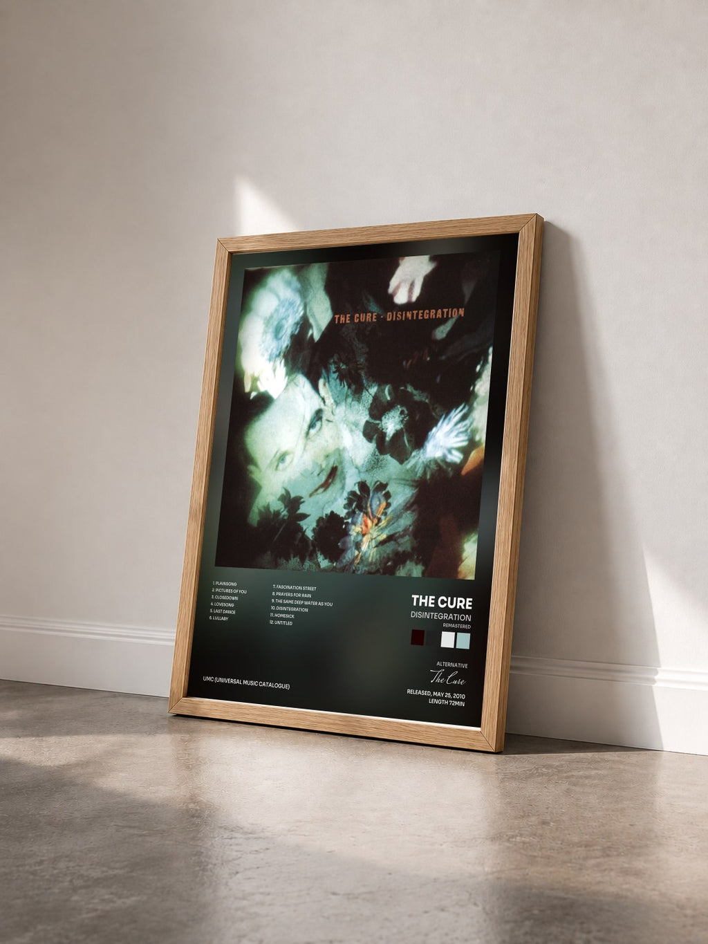 #bois Tableau de l'album Disintegration (Remastered) de The Cure vu de trois quarts, cadre en bois brut