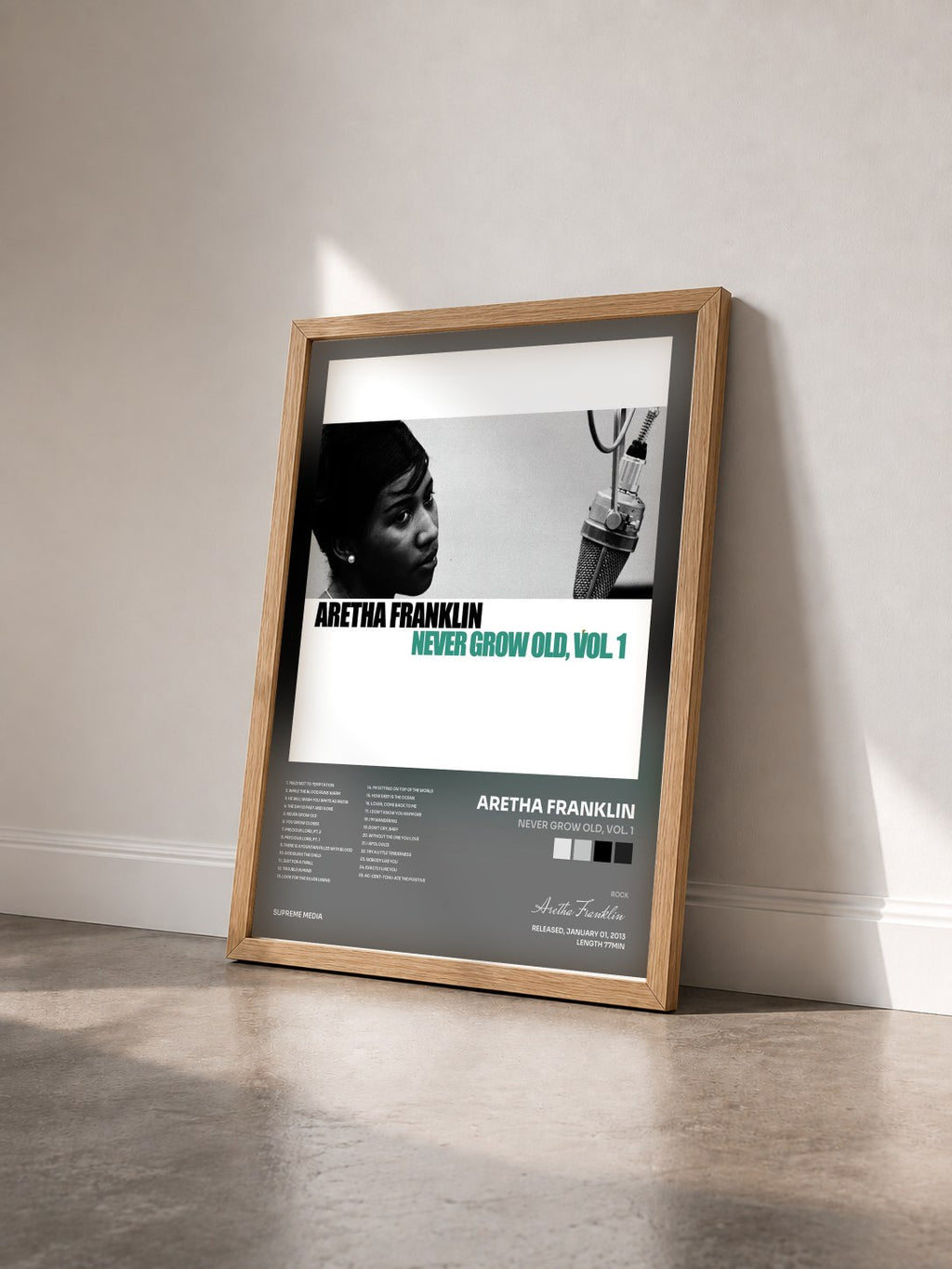 #bois Tableau de l'album Never Grow Old, Vol. 1 de Aretha Franklin vu de trois quarts, cadre en bois brut