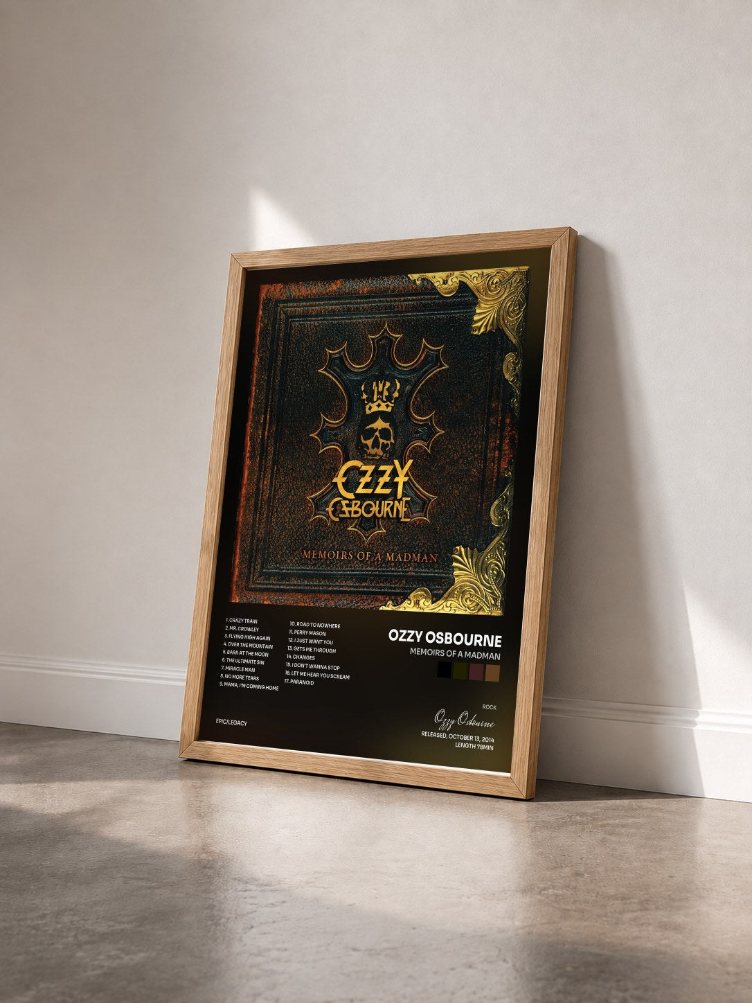 #bois Tableau de l'album Memoirs of a Madman de Ozzy Osbourne vu de trois quarts, cadre en bois brut