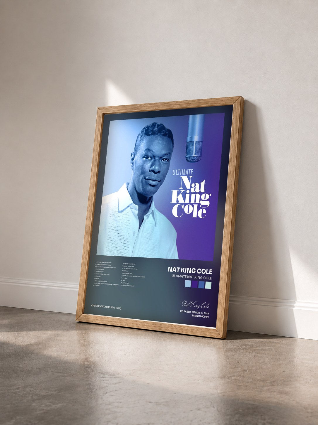 #bois Tableau de l'album Ultimate Nat King Cole de Nat King Cole vu de trois quarts, cadre en bois brut