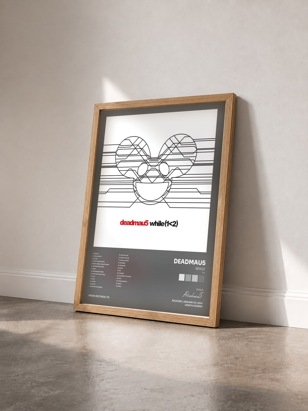 #bois Tableau de l'album while(1<2) de Deadmau5 vu de trois quarts, cadre en bois brut