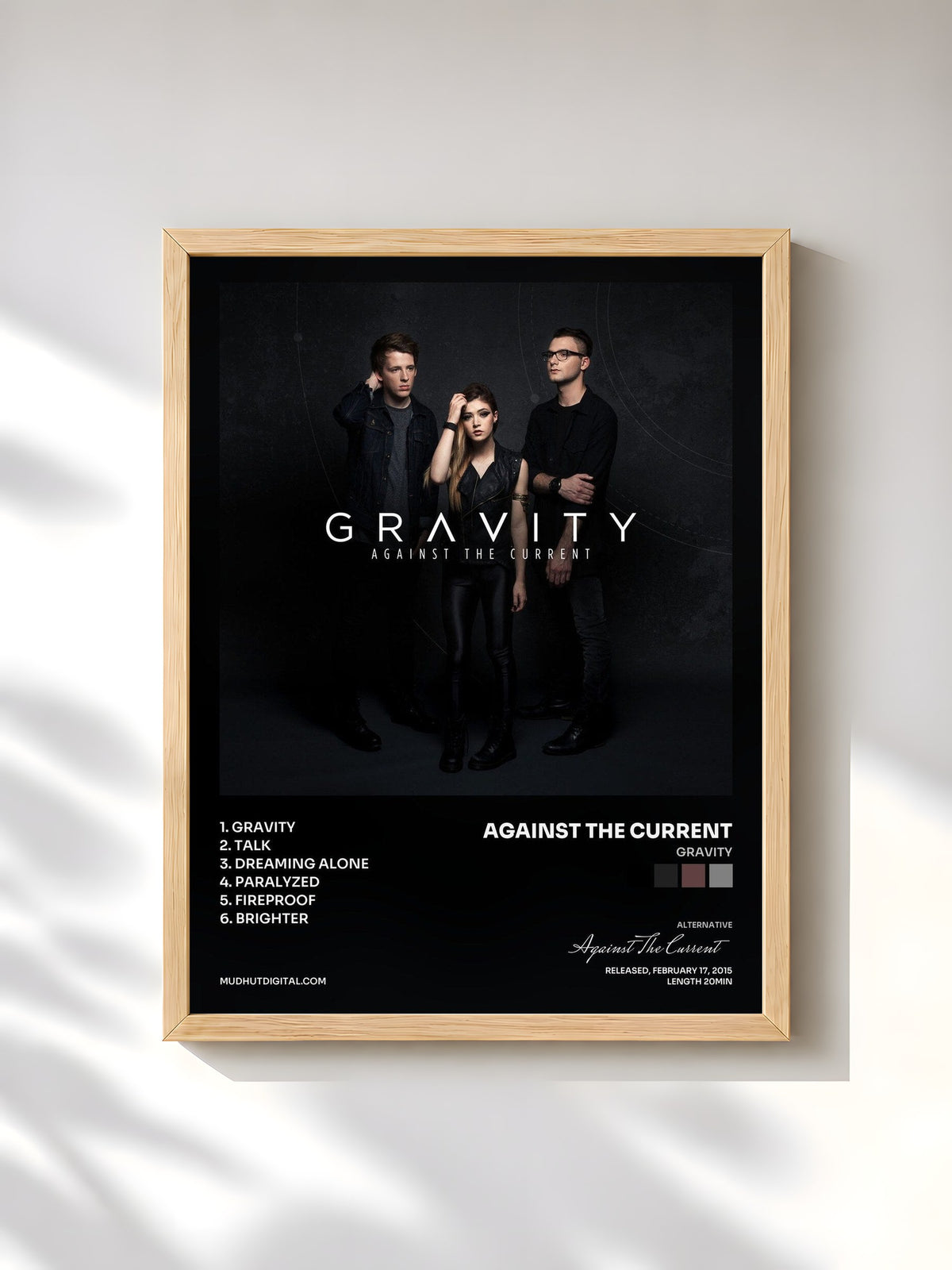#bois Tableau de l'album Gravity de Against The Current, cadre en bois brut, imprimé et encadré en France