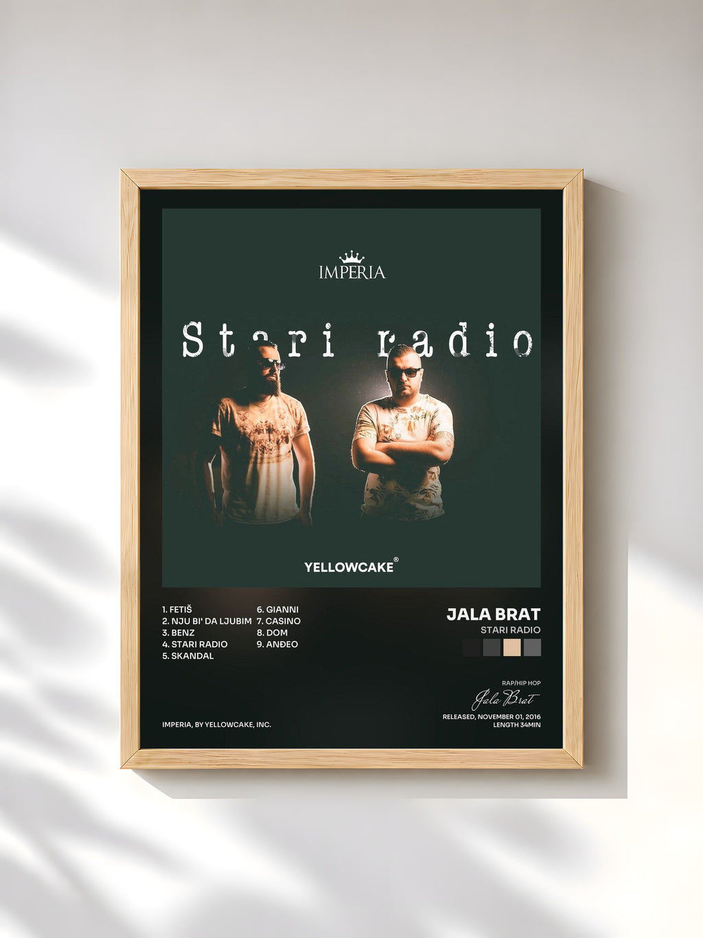 #bois Tableau de l'album Stari Radio de Jala Brat, cadre en bois brut, imprimé et encadré en France