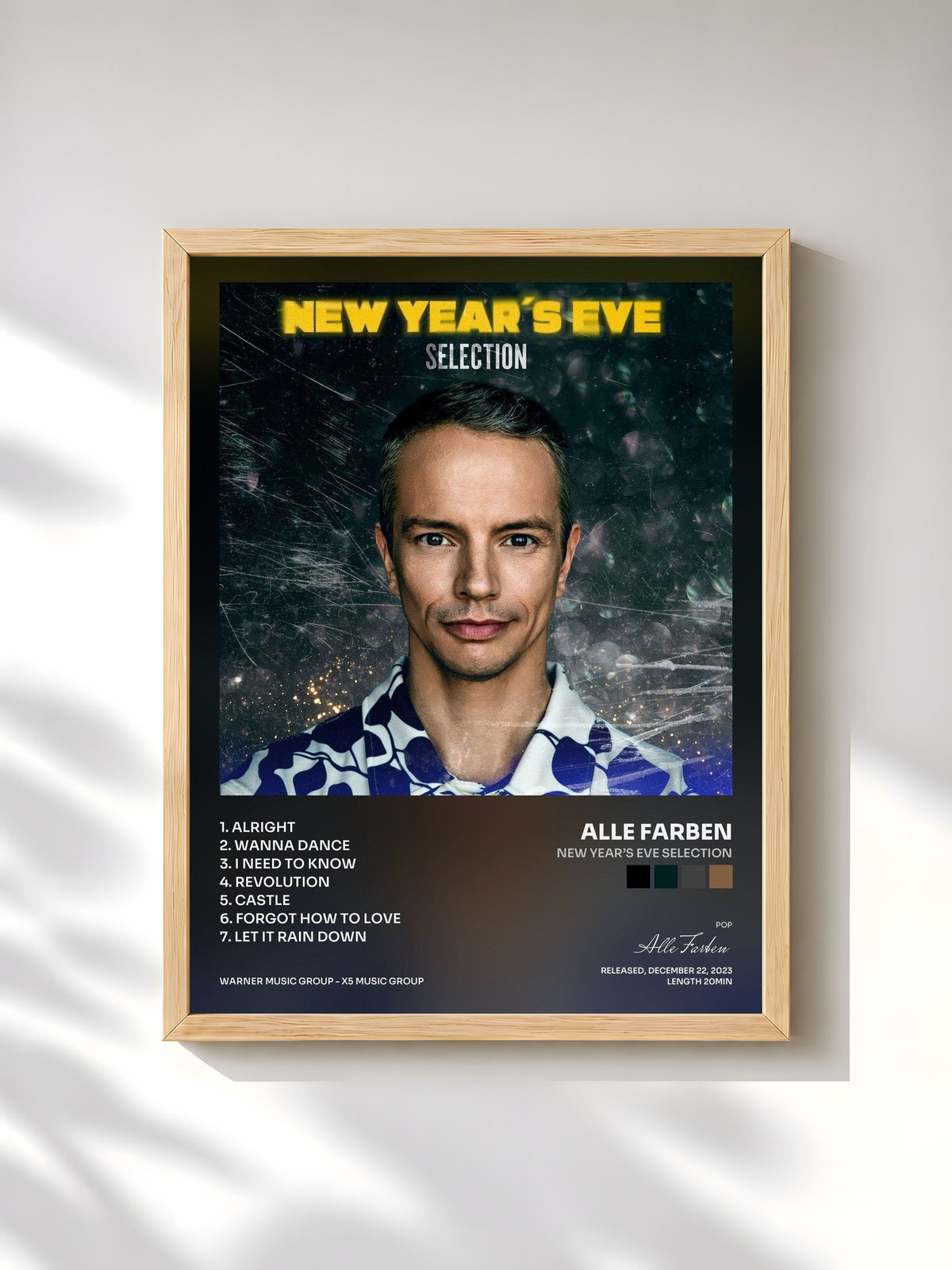 #bois Tableau de l'album New Year’s Eve Selection de Alle Farben, cadre en bois brut, imprimé et encadré en France