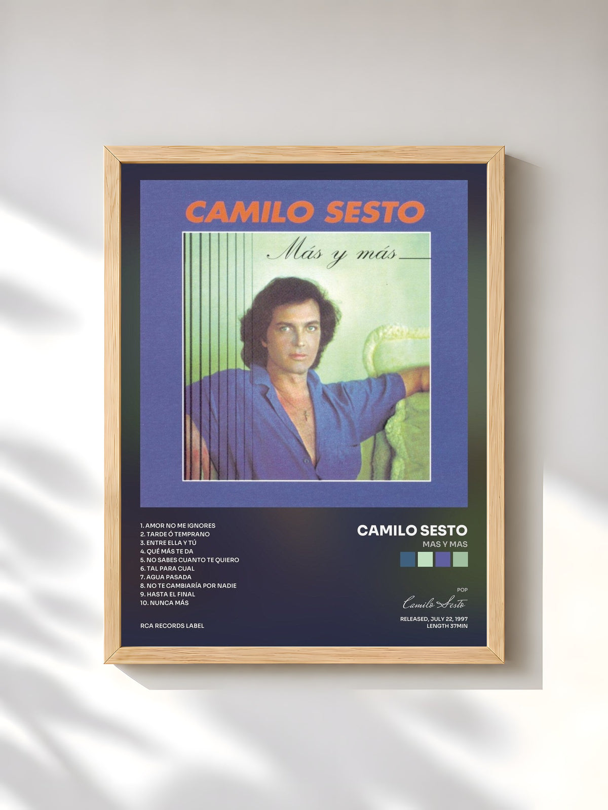 #bois Tableau de l'album Mas Y Mas de Camilo Sesto, cadre en bois brut, imprimé et encadré en France