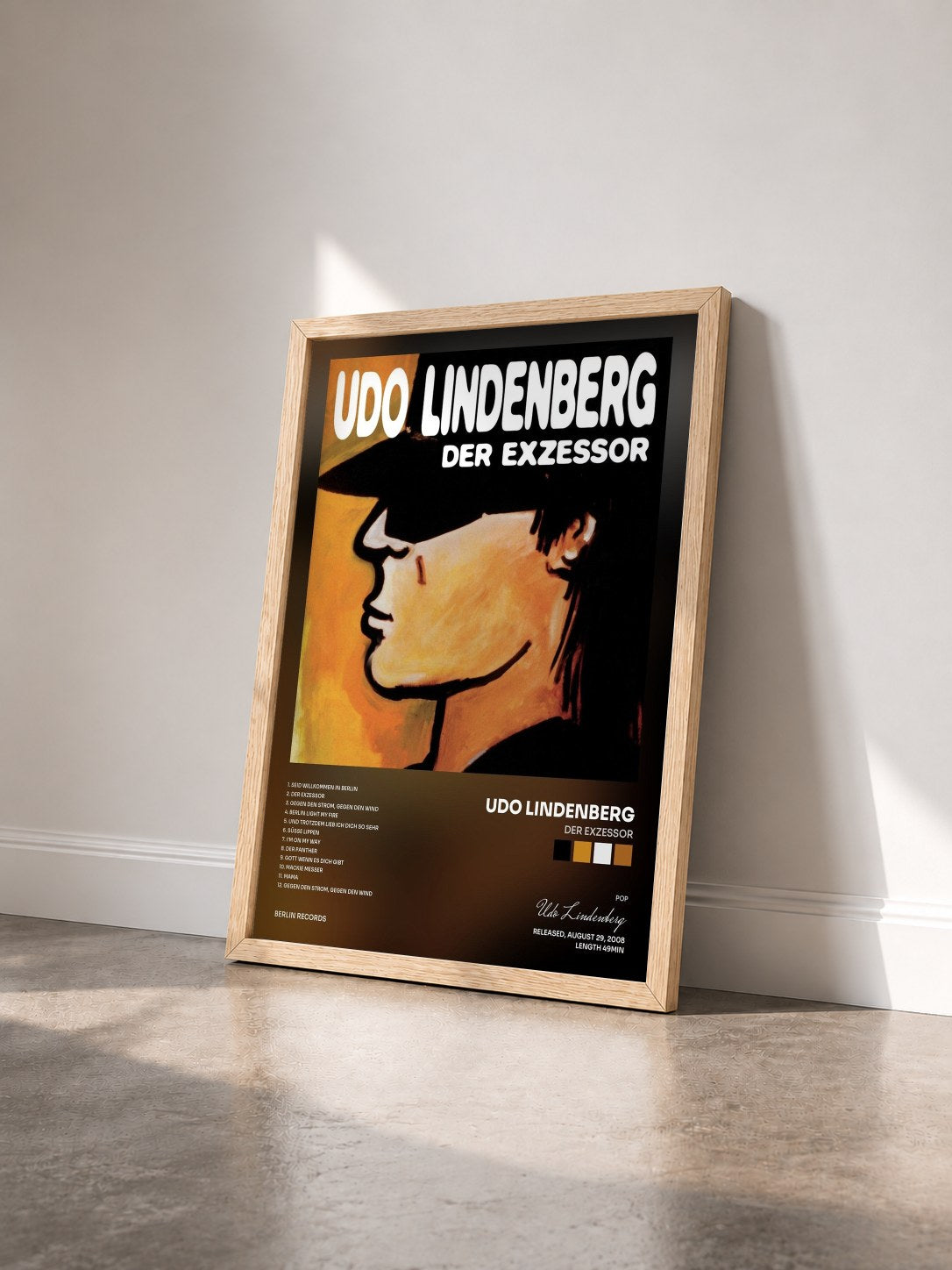 #bois Tableau de l'album Der Exzessor de Udo Lindenberg vu de trois quarts, cadre en bois brut