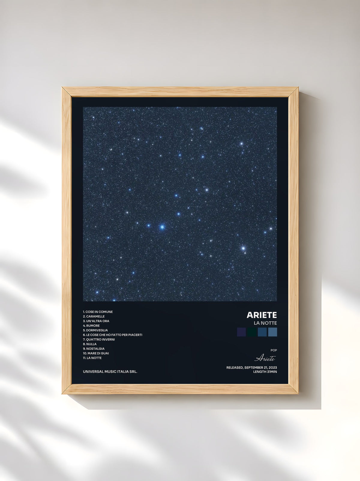 #bois Tableau de l'album LA NOTTE de Ariete, cadre en bois brut, imprimé et encadré en France