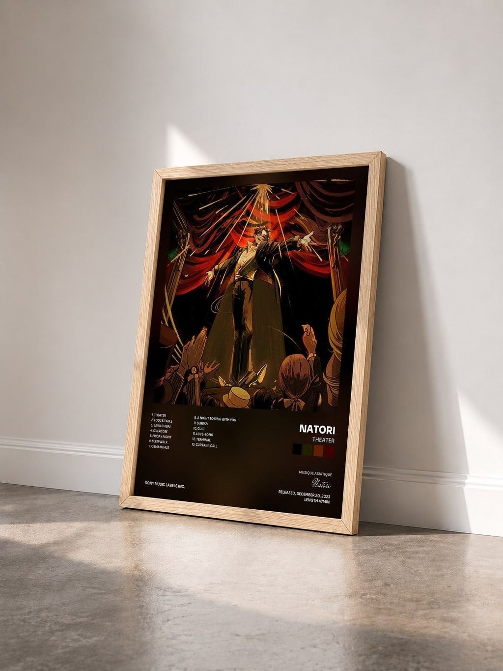 #bois Tableau de l'album Theater de Natori vu de trois quarts, cadre en bois brut