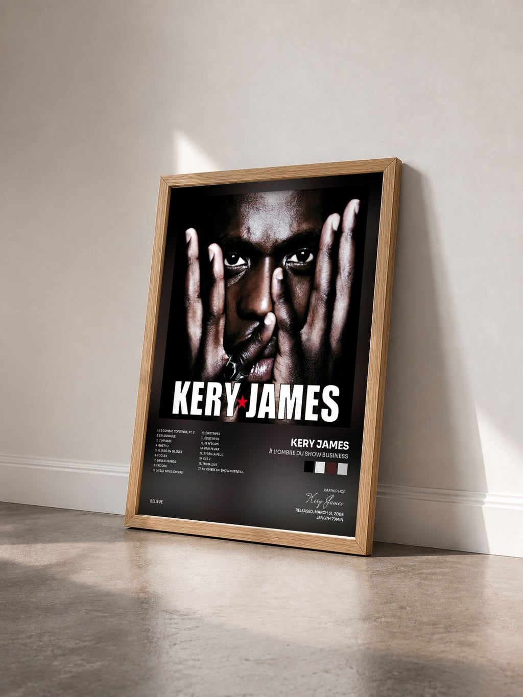 #bois Tableau de l'album À l'ombre du show business de Kery James vu de trois quarts, cadre en bois brut