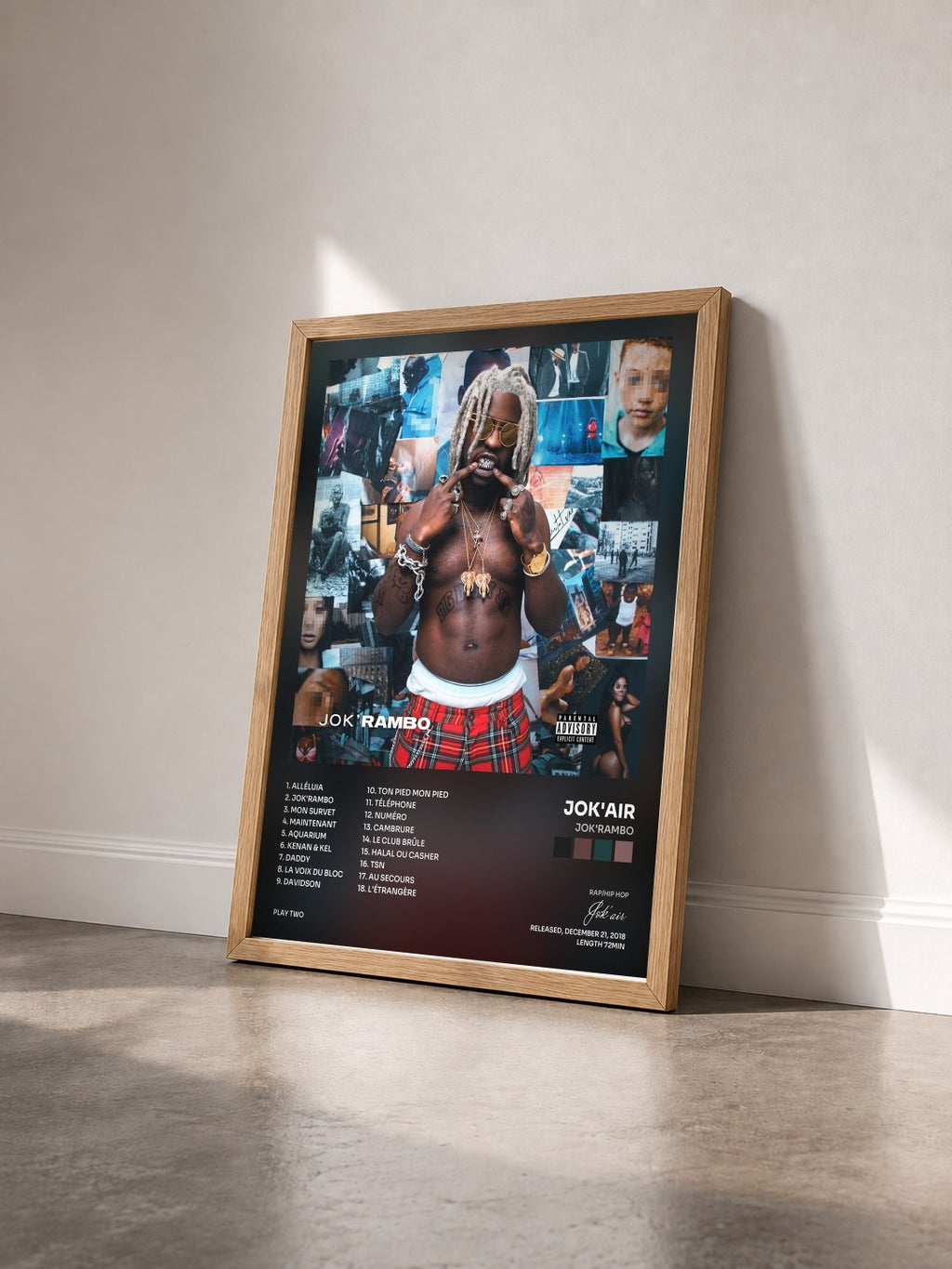 #bois Tableau de l'album Jok'Rambo de Jok'air vu de trois quarts, cadre en bois brut