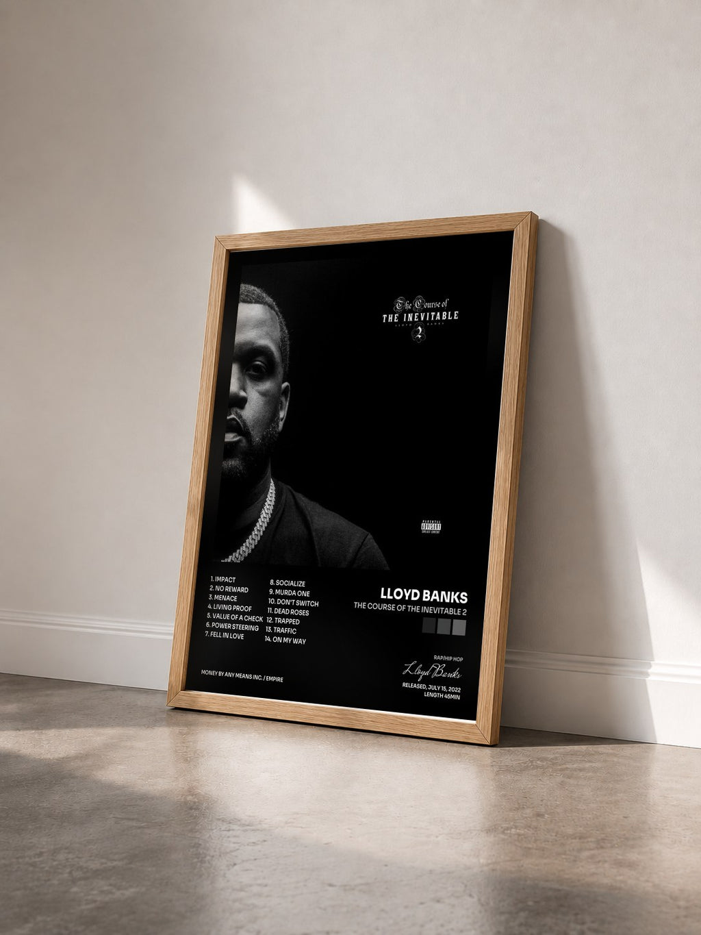 #bois Tableau de l'album The Course of the Inevitable 2 de Lloyd Banks vu de trois quarts, cadre en bois brut