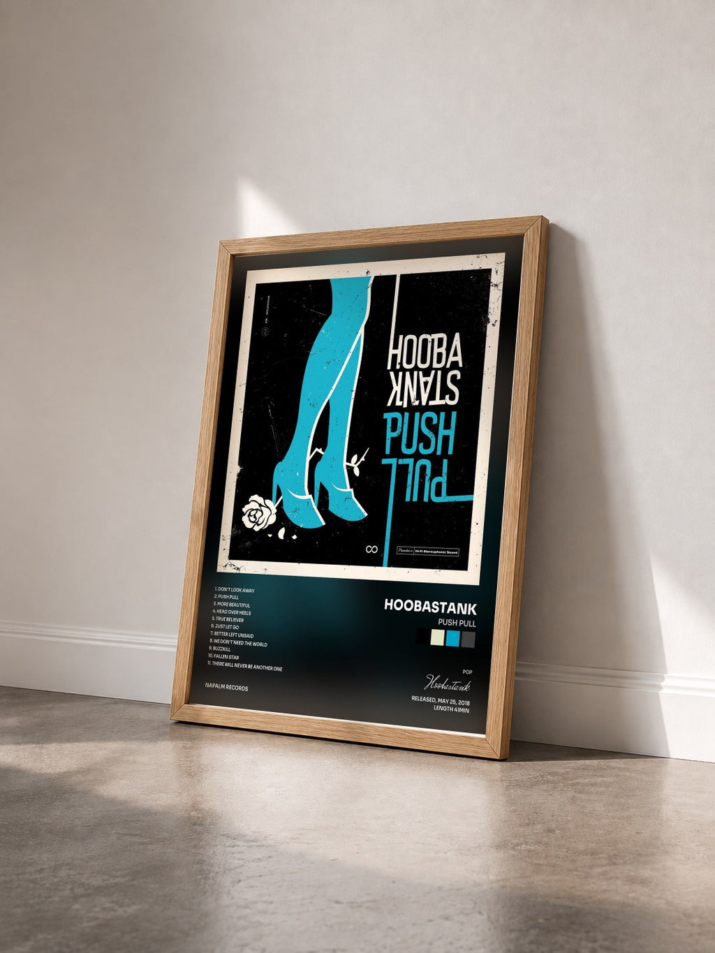 #bois Tableau de l'album Push Pull de Hoobastank vu de trois quarts, cadre en bois brut