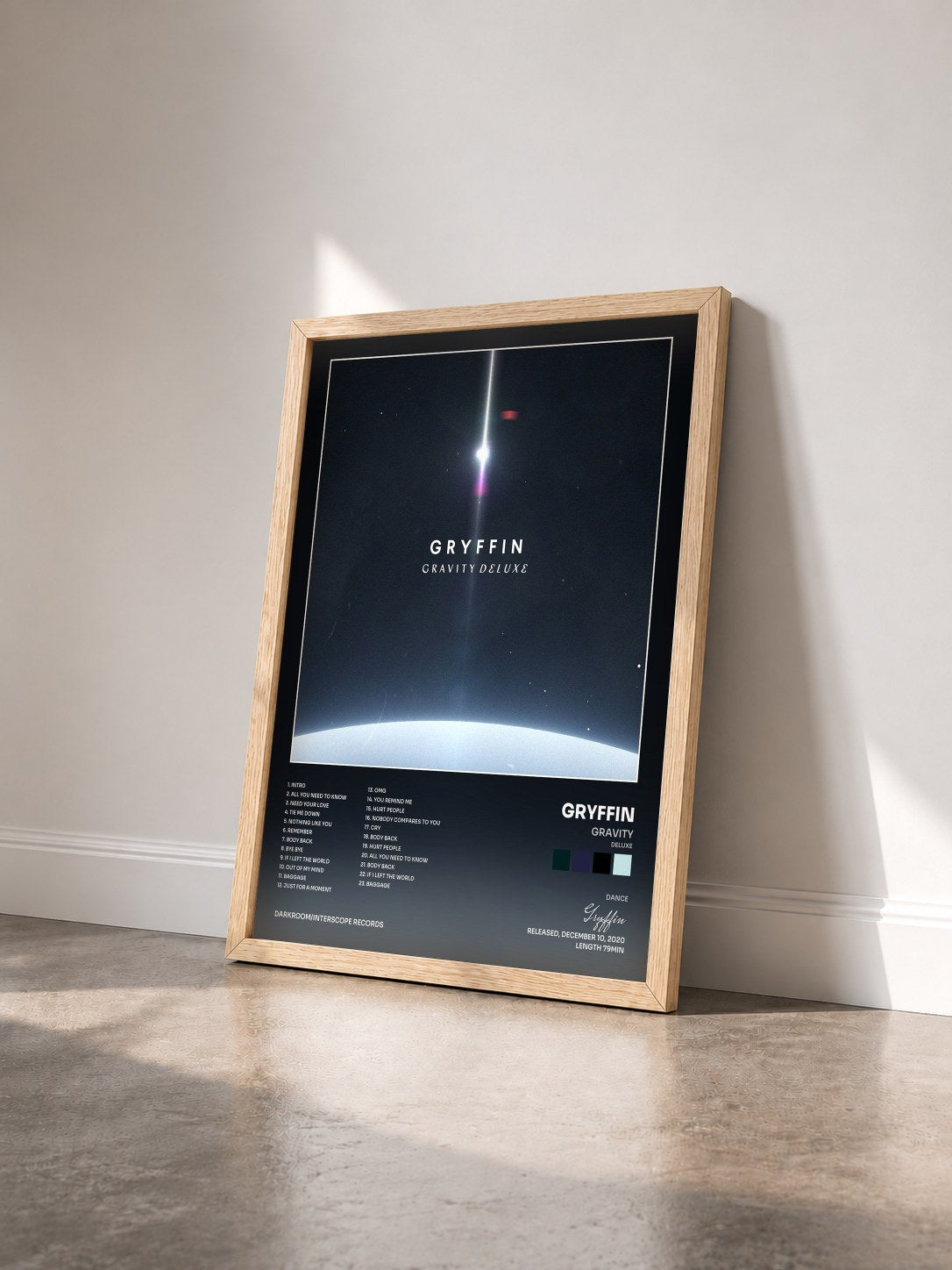 #bois Tableau de l'album Gravity (Deluxe) de Gryffin vu de trois quarts, cadre en bois brut