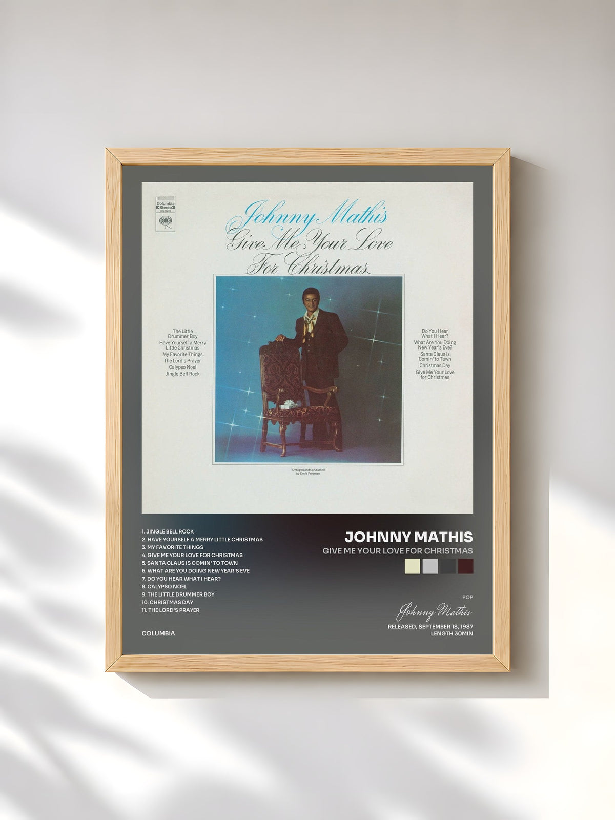 #bois Tableau de l'album Give Me Your Love For Christmas de Johnny Mathis, cadre en bois brut, imprimé et encadré en France