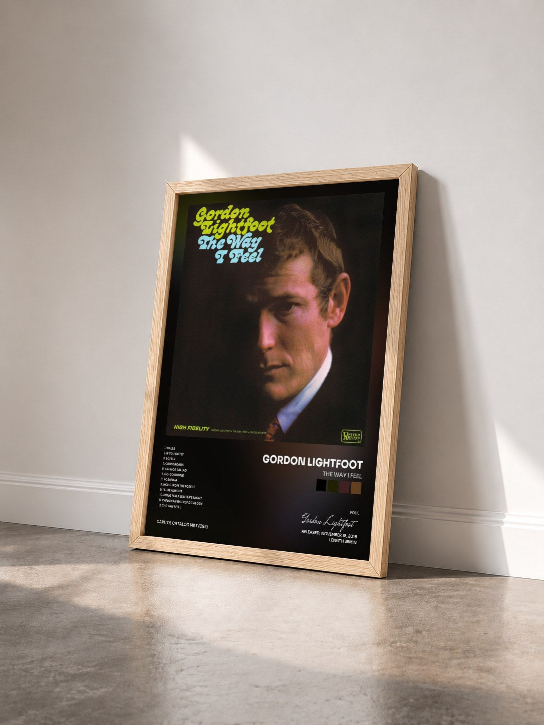 #bois Tableau de l'album The Way I Feel de Gordon Lightfoot vu de trois quarts, cadre en bois brut