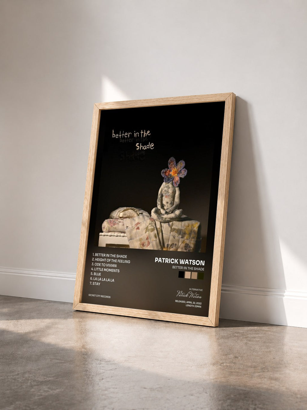 #bois Tableau de l'album Better in the Shade de Patrick Watson vu de trois quarts, cadre en bois brut