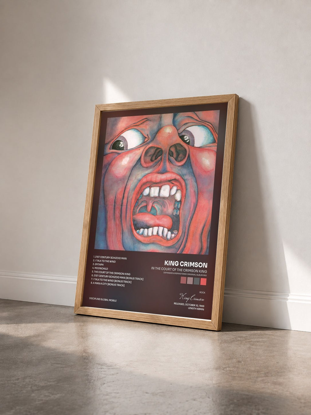 #bois Tableau de l'album In The Court Of The Crimson King (Expanded & Remastered Original Album Mix) de King Crimson vu de trois quarts, cadre en bois brut