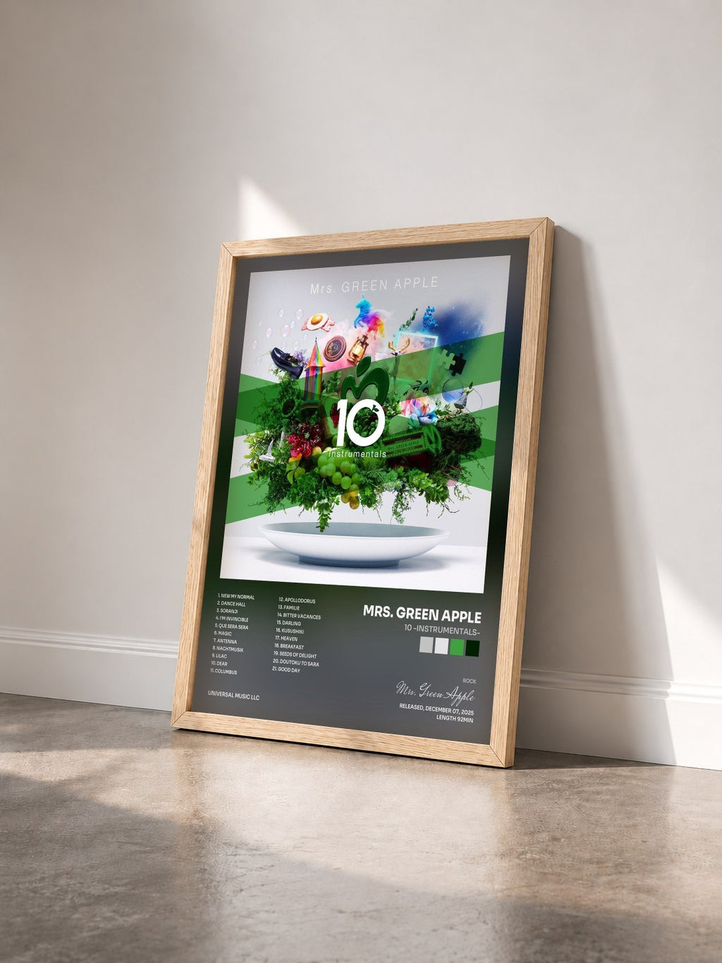 #bois Tableau de l'album 10 -Instrumentals- de Mrs. Green Apple vu de trois quarts, cadre en bois brut