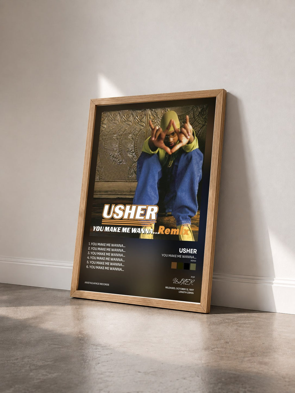 #bois Tableau de l'album You Make Me Wanna... (Remix) de USHER vu de trois quarts, cadre en bois brut