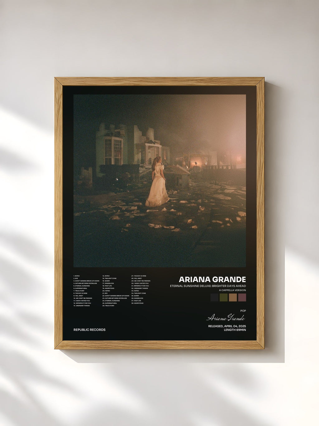 #bois Tableau de l'album eternal sunshine deluxe: brighter days ahead (a cappella version) de Ariana Grande, cadre en bois brut, imprimé et encadré en France