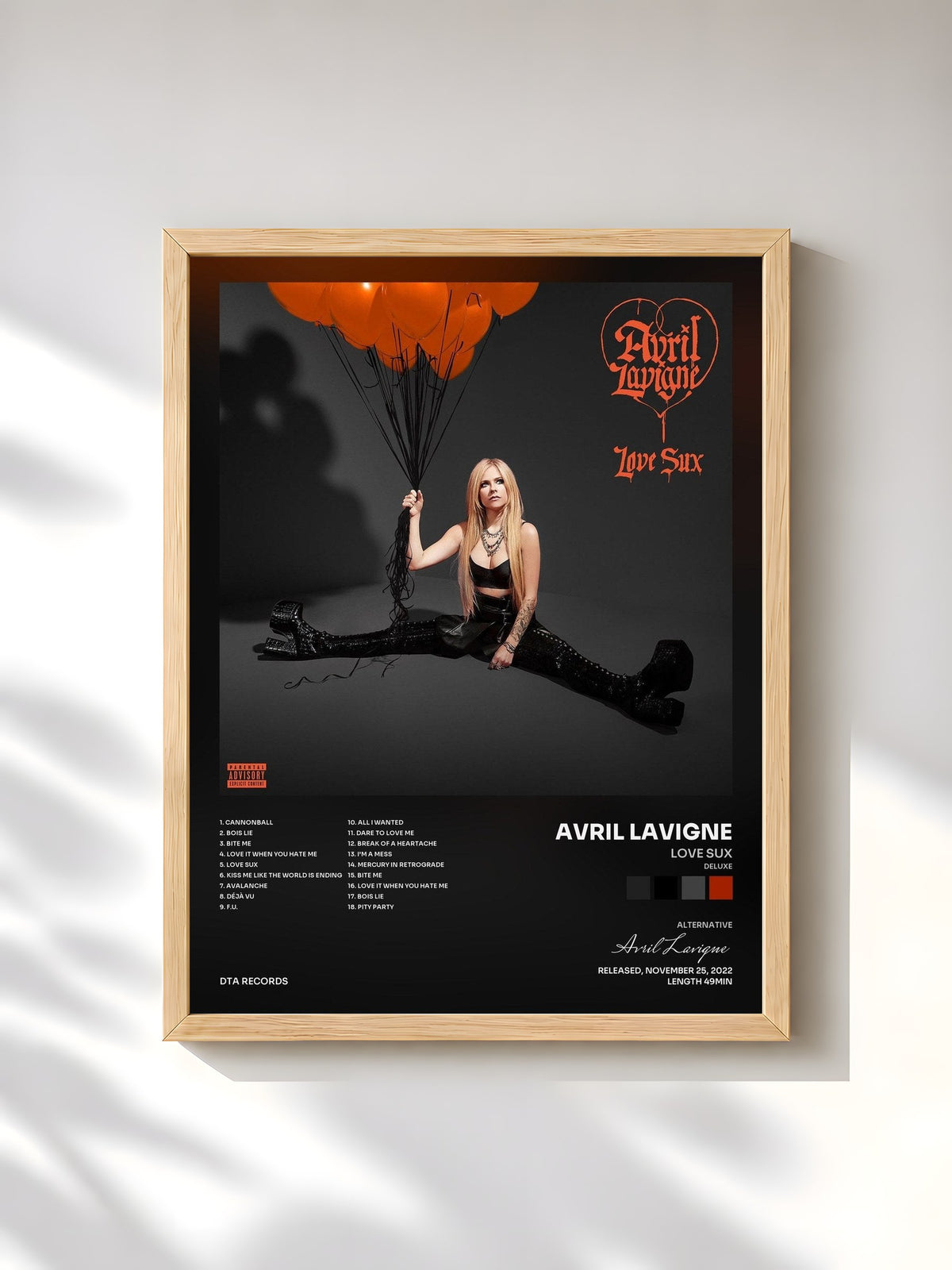 #bois Tableau de l'album Love Sux (Deluxe) de Avril Lavigne, cadre en bois brut, imprimé et encadré en France