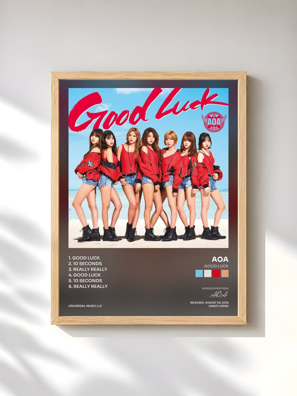 #bois Tableau de l'album Good Luck de AOA, cadre en bois brut, imprimé et encadré en France