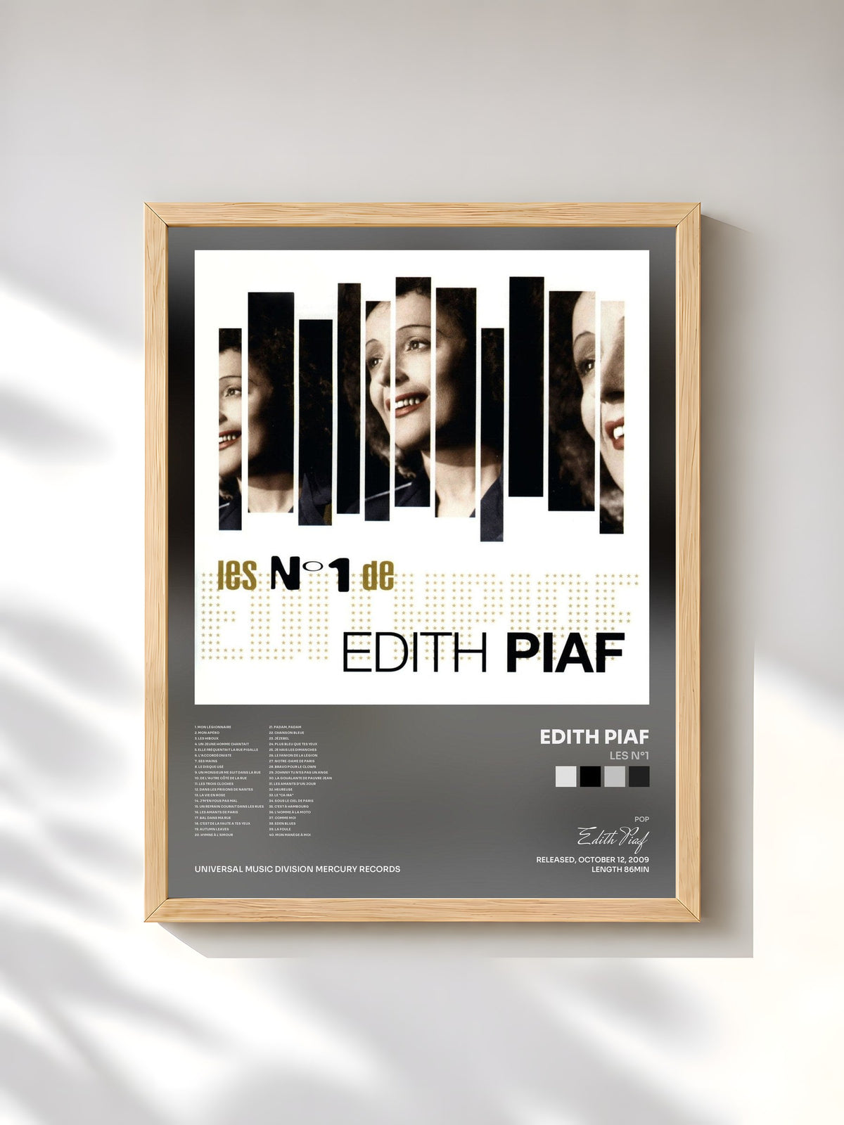 #bois Tableau de l'album Les N°1 de Edith Piaf, cadre en bois brut, imprimé et encadré en France