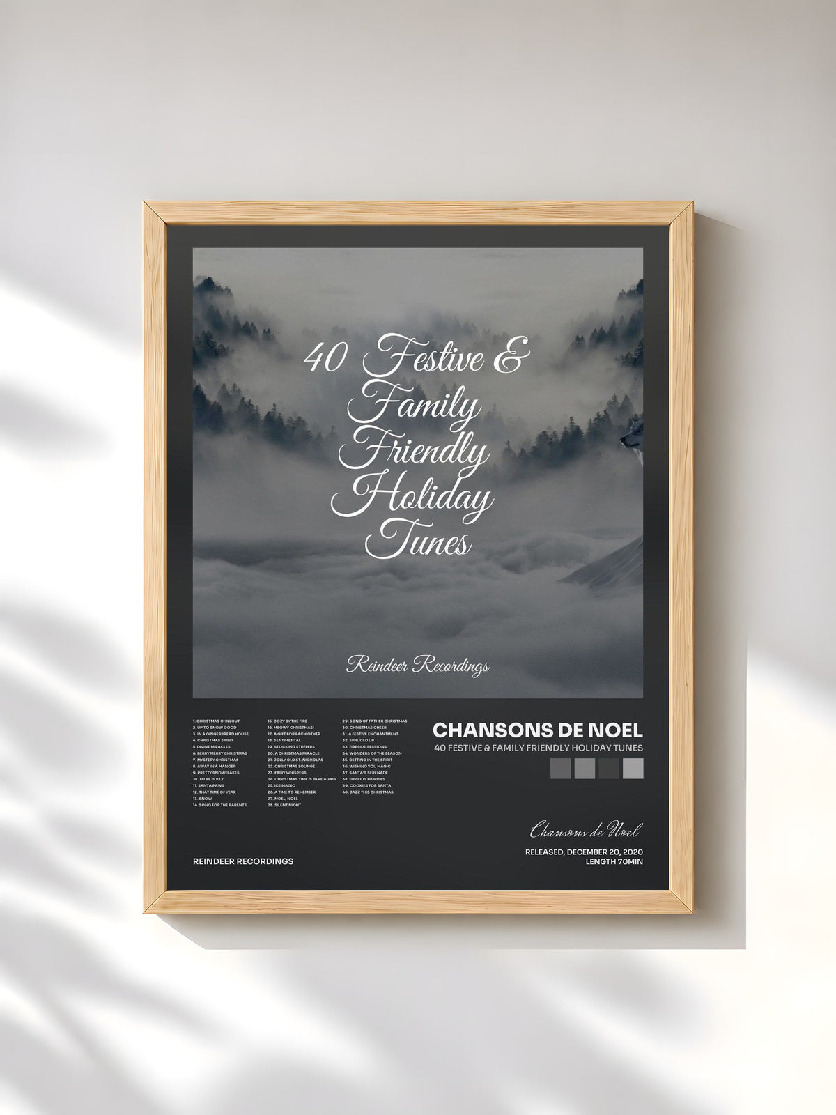 #bois Tableau de l'album 40 Festive & Family Friendly Holiday Tunes de Chansons de Noel, cadre en bois brut, imprimé et encadré en France