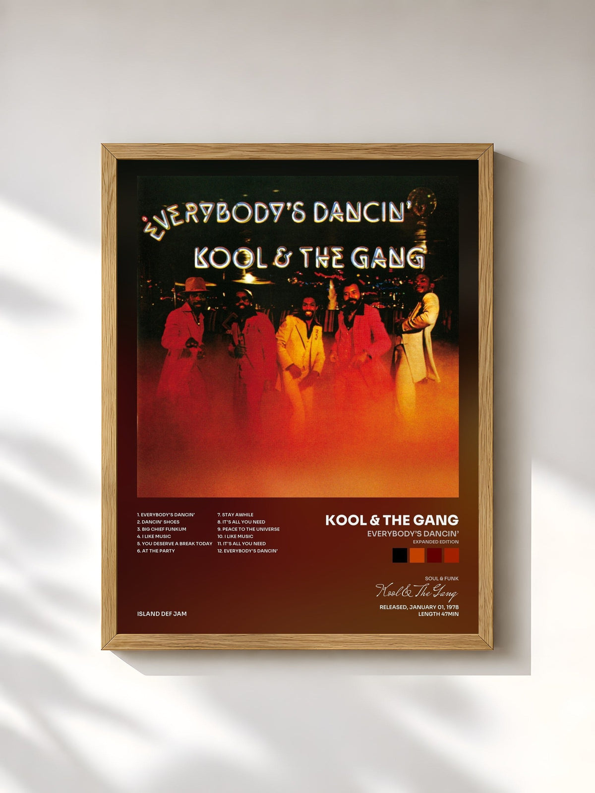 #bois Tableau de l'album Everybody’s Dancin’ (Expanded Edition) de Kool & The Gang, cadre en bois brut, imprimé et encadré en France