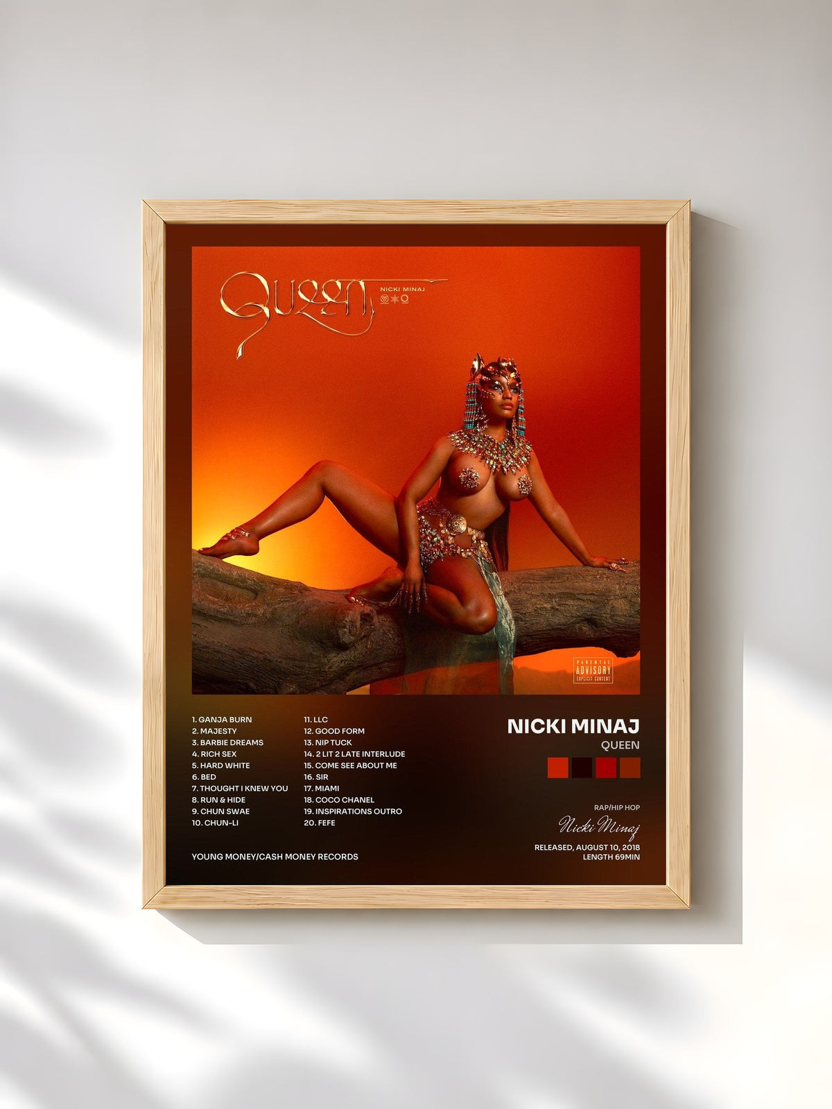 #bois Tableau de l'album Queen de Nicki Minaj, cadre en bois brut, imprimé et encadré en France