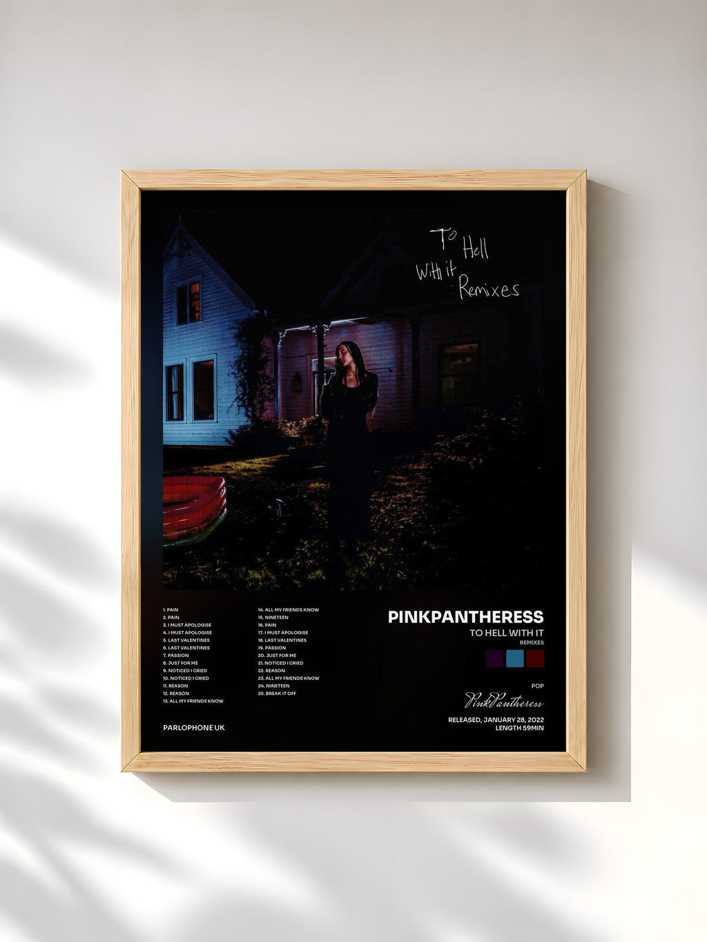 #bois Tableau de l'album to hell with it (Remixes) de PinkPantheress, cadre en bois brut, imprimé et encadré en France