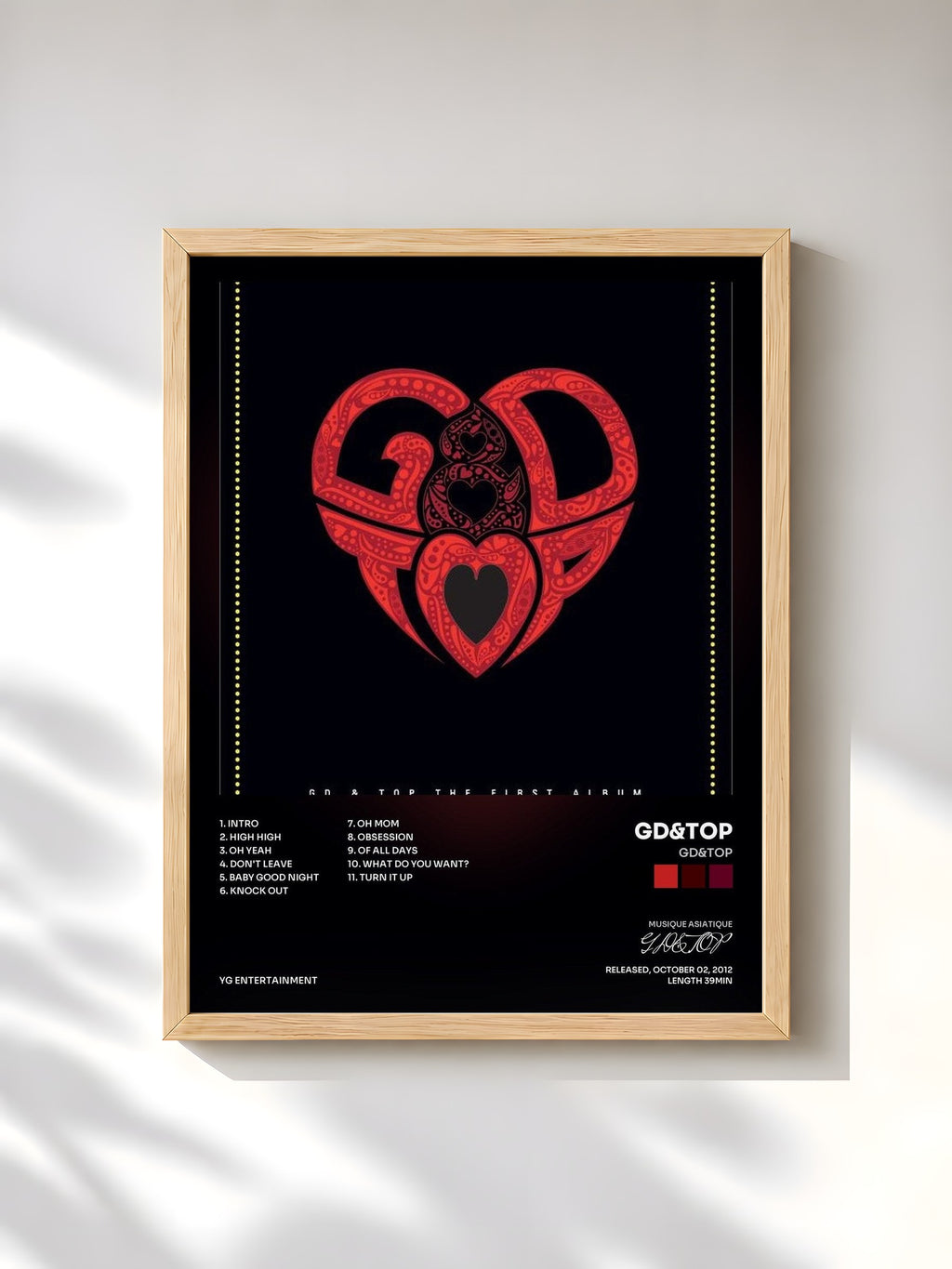 #bois Tableau de l'album GD&TOP de GD&TOP, cadre en bois brut, imprimé et encadré en France