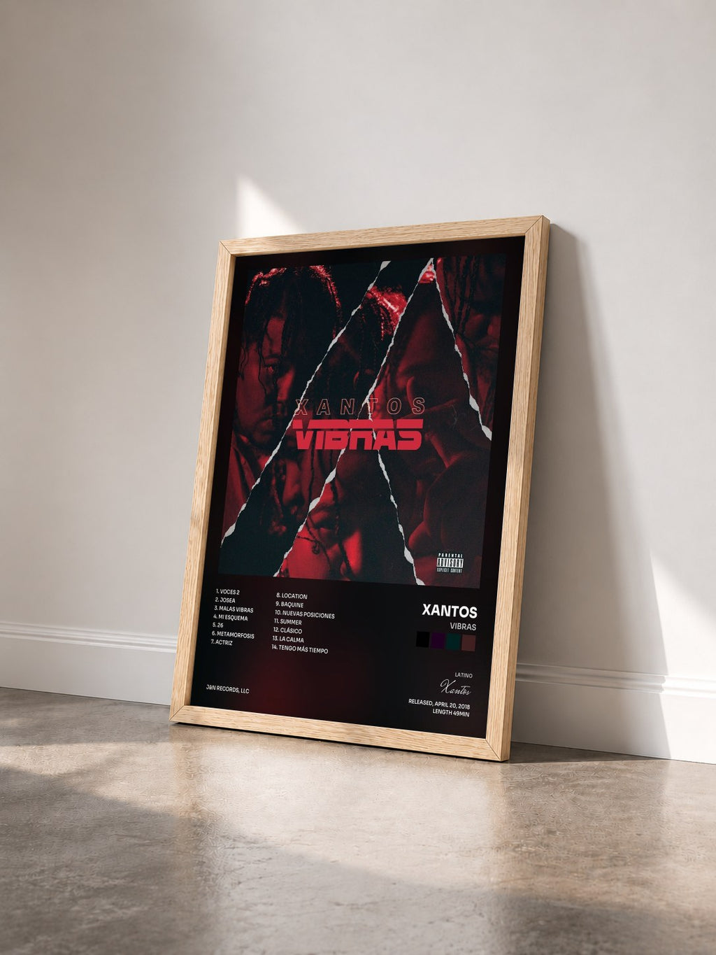 #bois Tableau de l'album Vibras de Xantos vu de trois quarts, cadre en bois brut