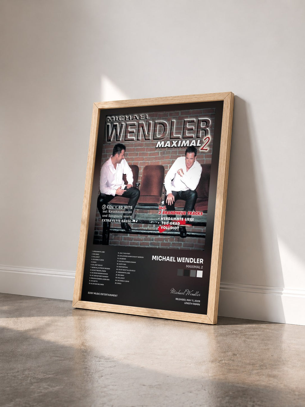 #bois Tableau de l'album Maximal 2 de Michael Wendler vu de trois quarts, cadre en bois brut