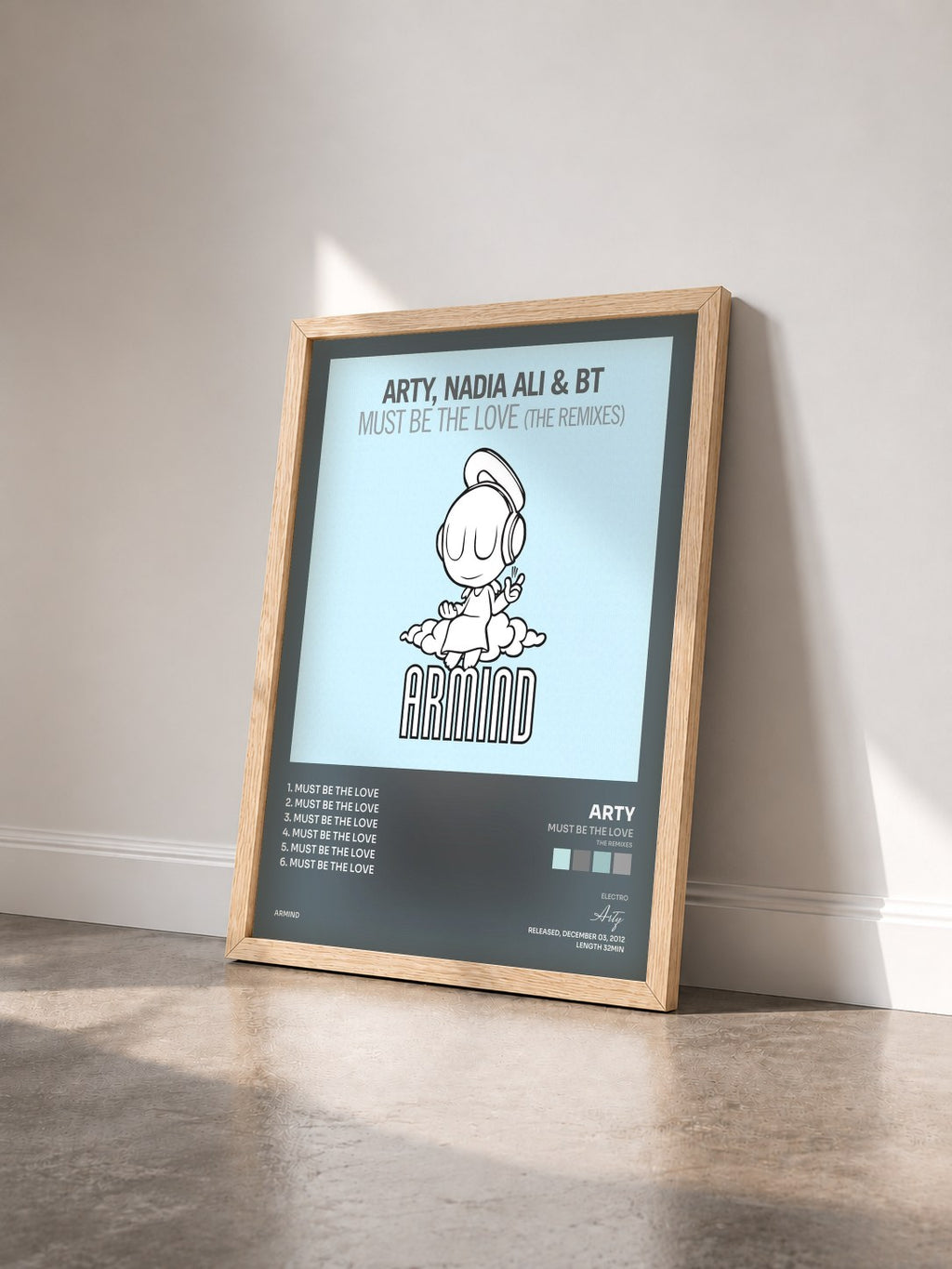 #bois Tableau de l'album Must Be The Love (The Remixes) de Arty vu de trois quarts, cadre en bois brut