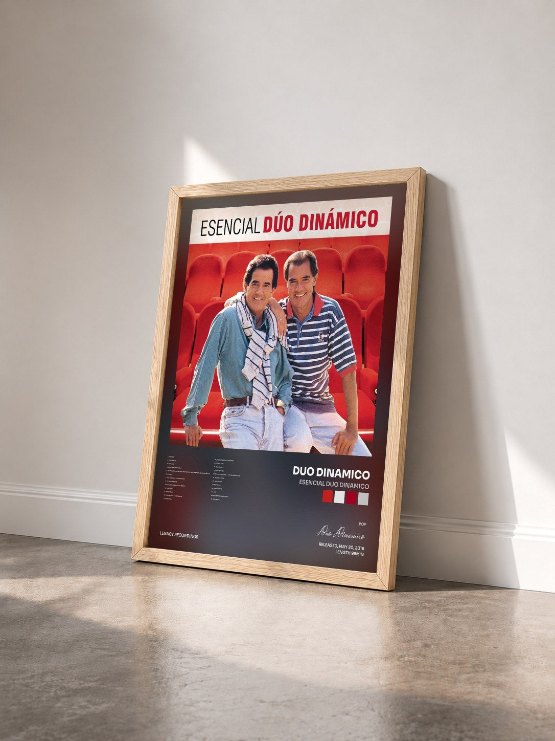 #bois Tableau de l'album Esencial Duo Dinamico de Duo Dinamico vu de trois quarts, cadre en bois brut
