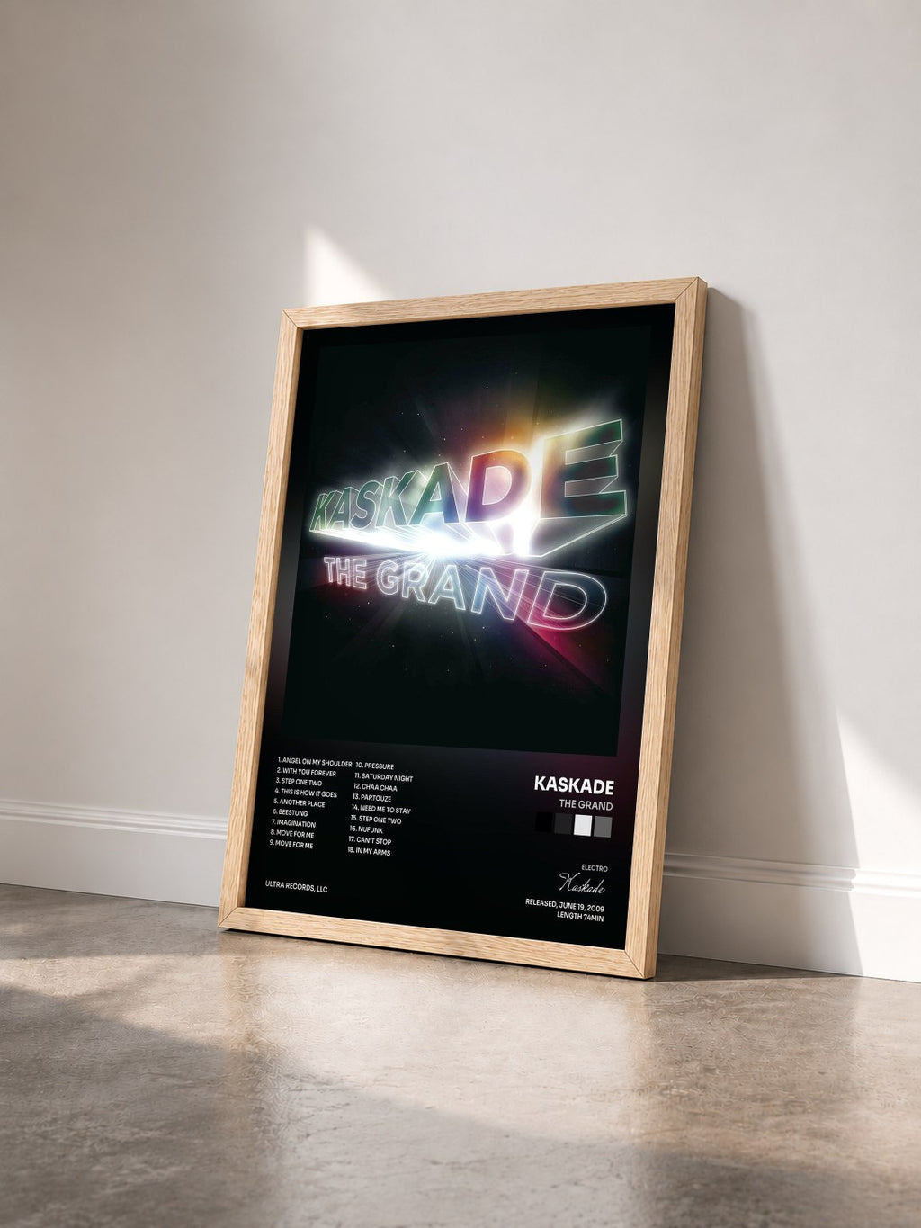#bois Tableau de l'album The Grand de Kaskade vu de trois quarts, cadre en bois brut