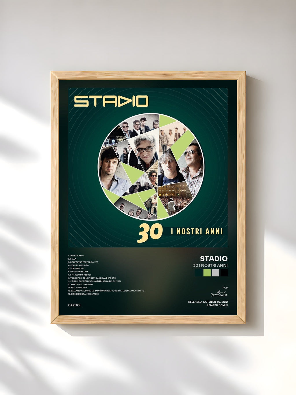 #bois Tableau de l'album 30 I Nostri Anni de Stadio, cadre en bois brut, imprimé et encadré en France