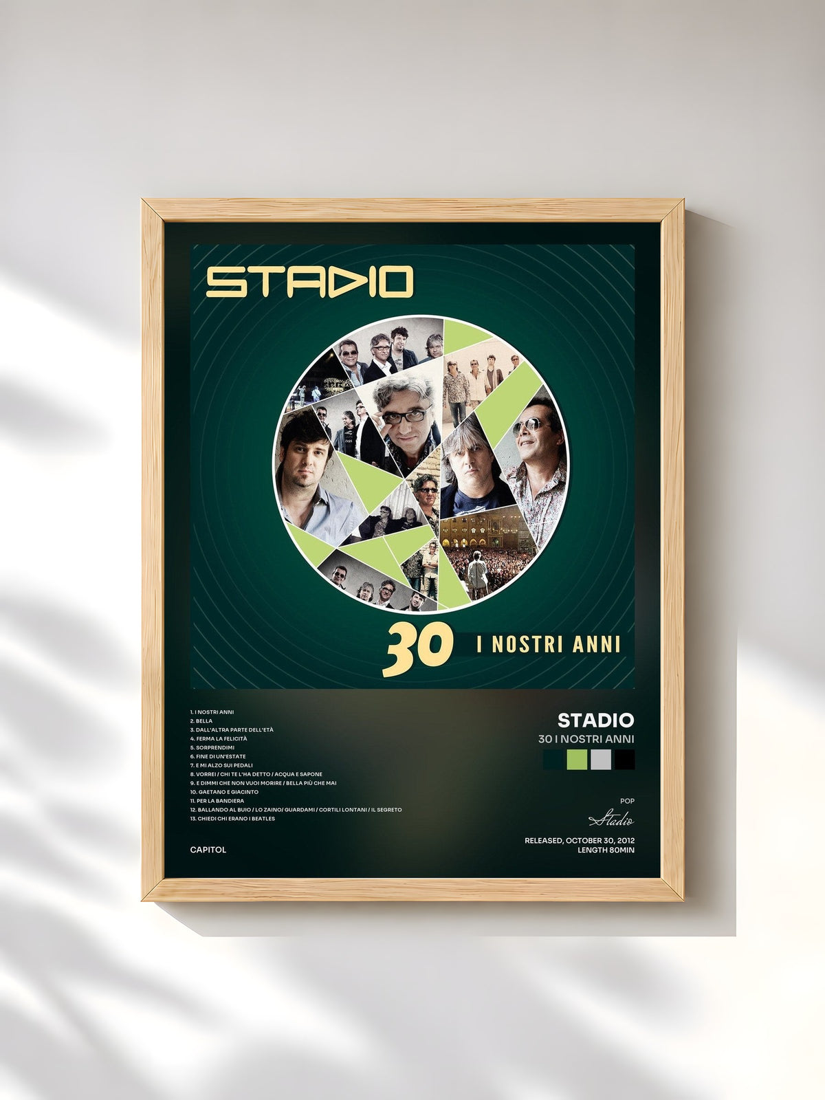 #bois Tableau de l'album 30 I Nostri Anni de Stadio, cadre en bois brut, imprimé et encadré en France